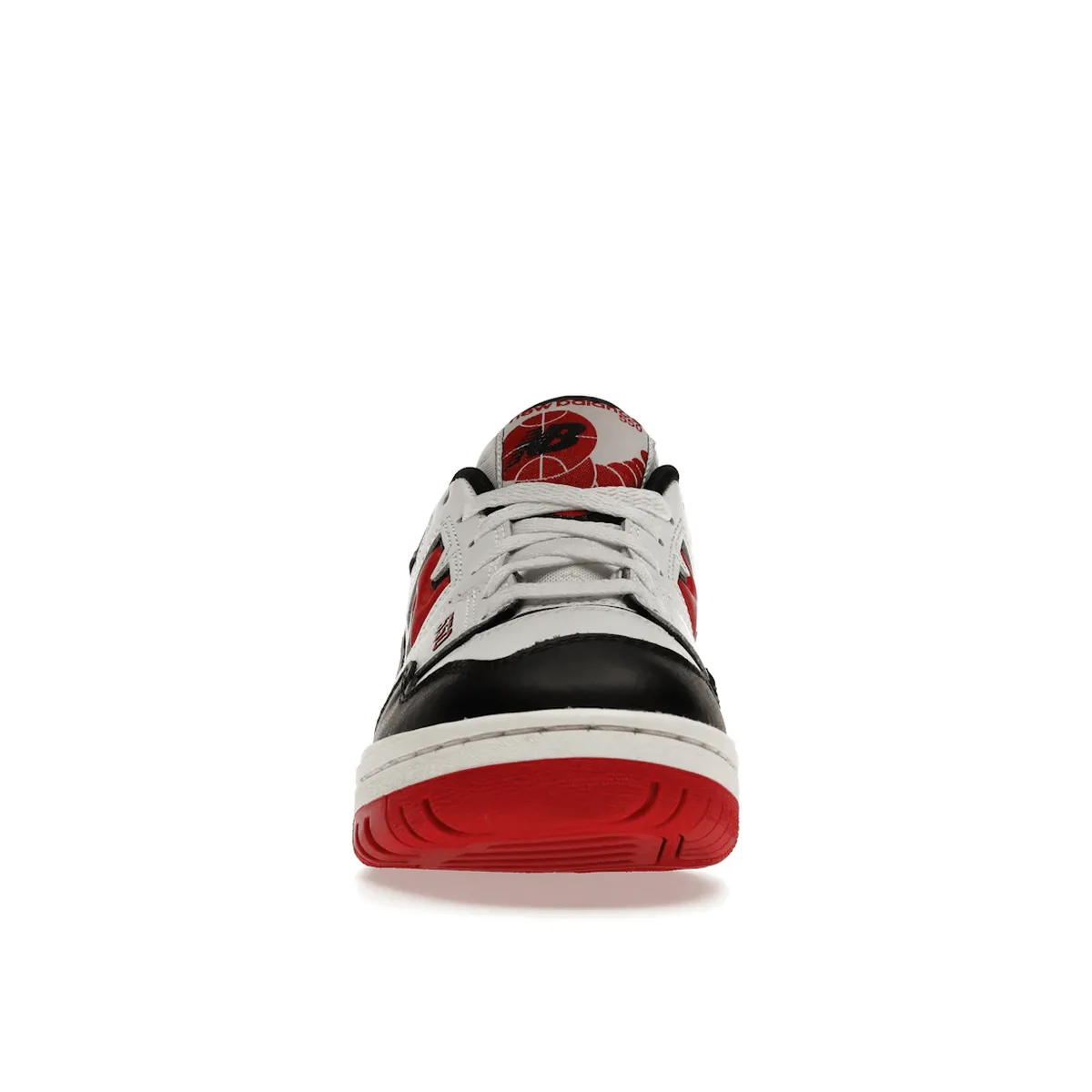 Relaxed grip New Balance 550 White Red Black