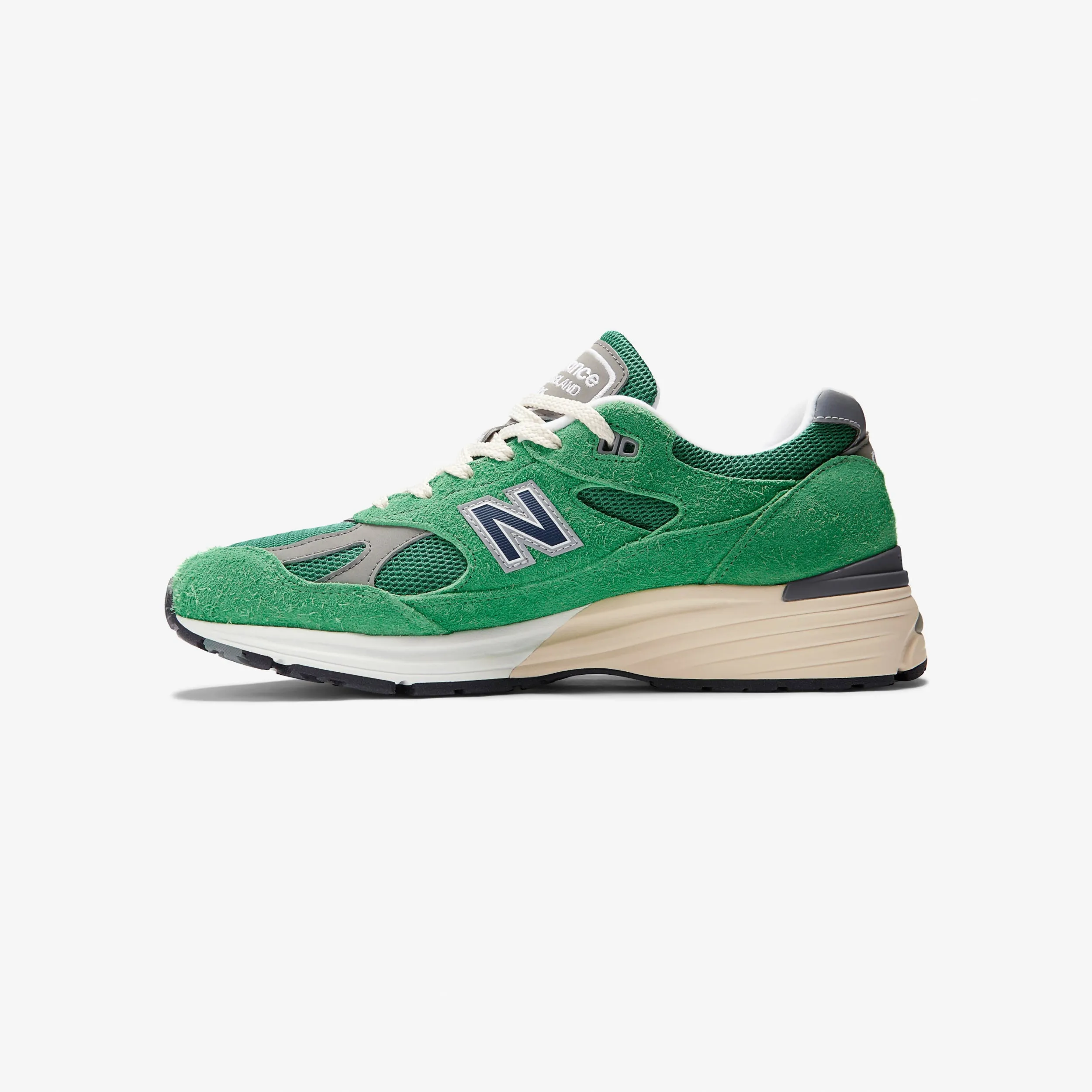 Retro-inspired cushioning Made in UK 991v2
