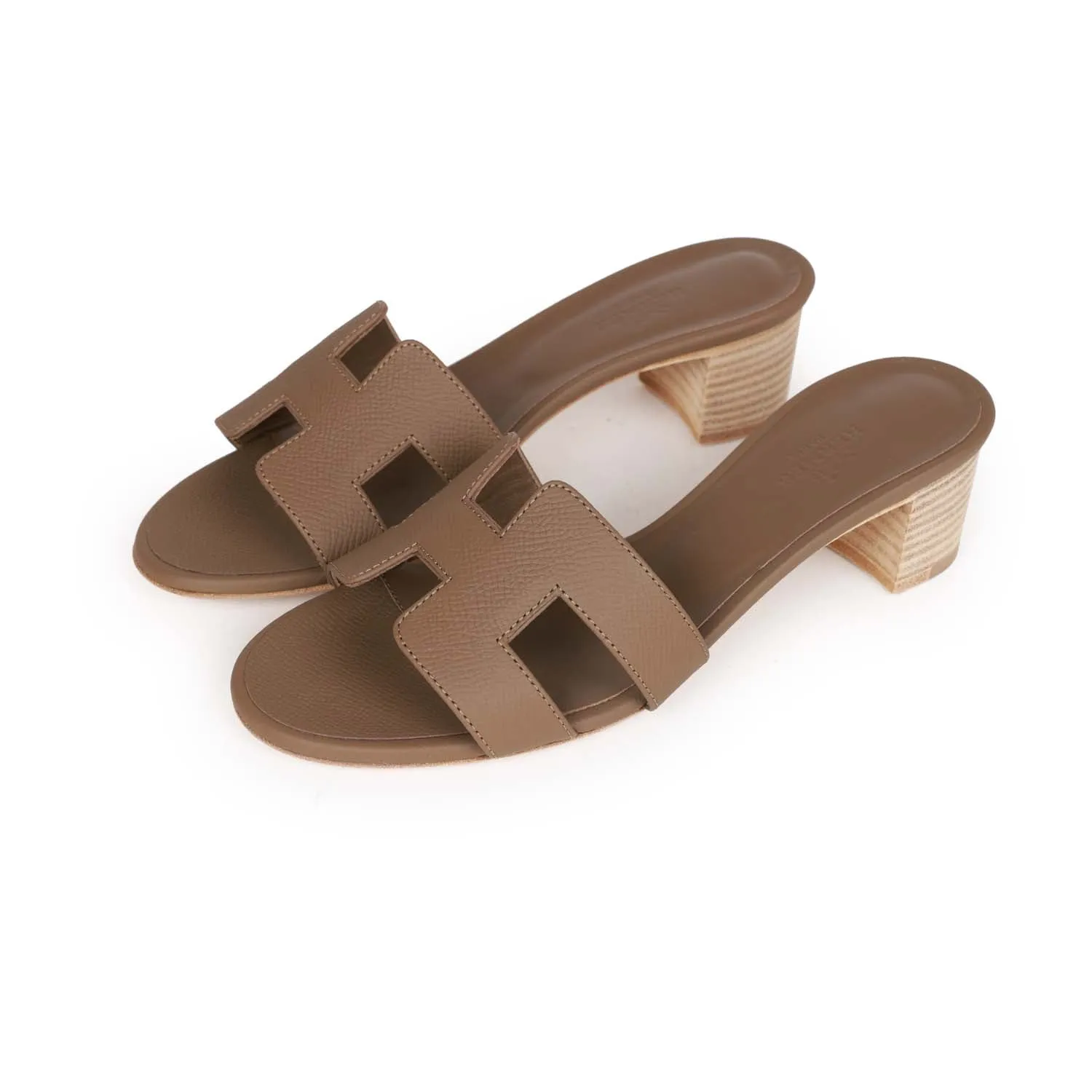 Rounded Heels Hermes Oasis Sandals Etoupe Epsom Block Heels 35