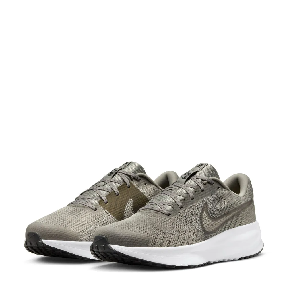 Run Defy - Mens Thick-Heel