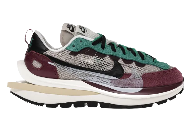 sacai  Vaporwaffle Villain Red Neptune Green Mid-top metal - surface shoes