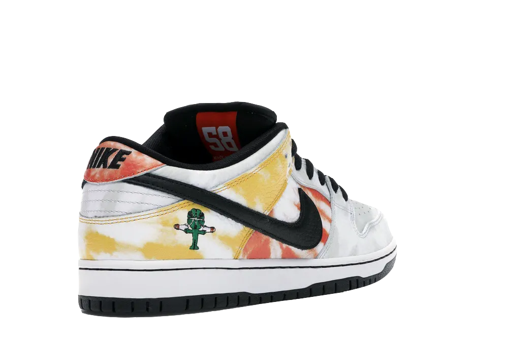 SB Dunk Low Raygun Tie-Dye White Fresh Daily Look