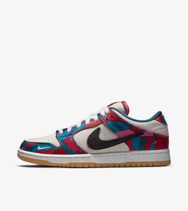 SB Parra Dunk Low Pro Abstract Art Relaxed Style