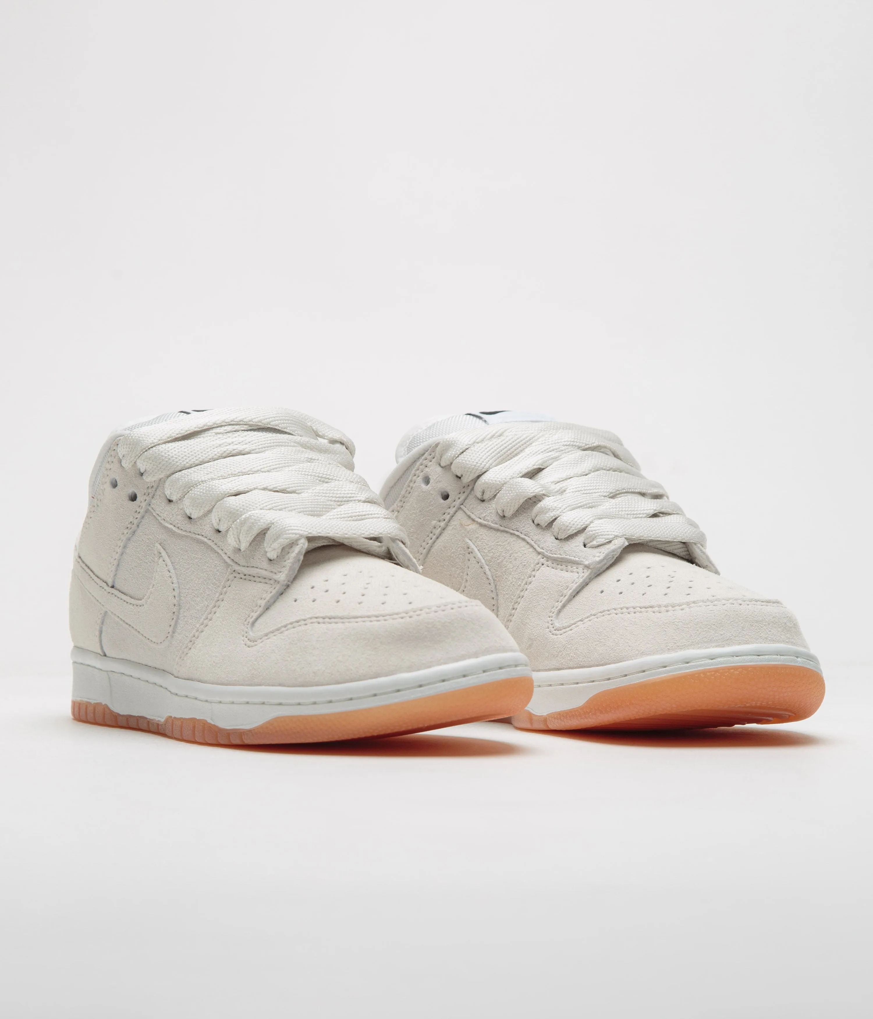 Nike SB Dunk Low Pro B Shoes in Pale Ivory and Pale Ivory and Summit White - White