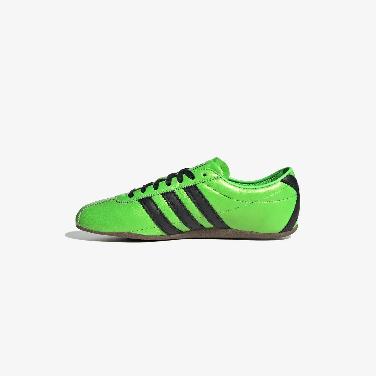 Sculpted cushioning Wmns Tokyo