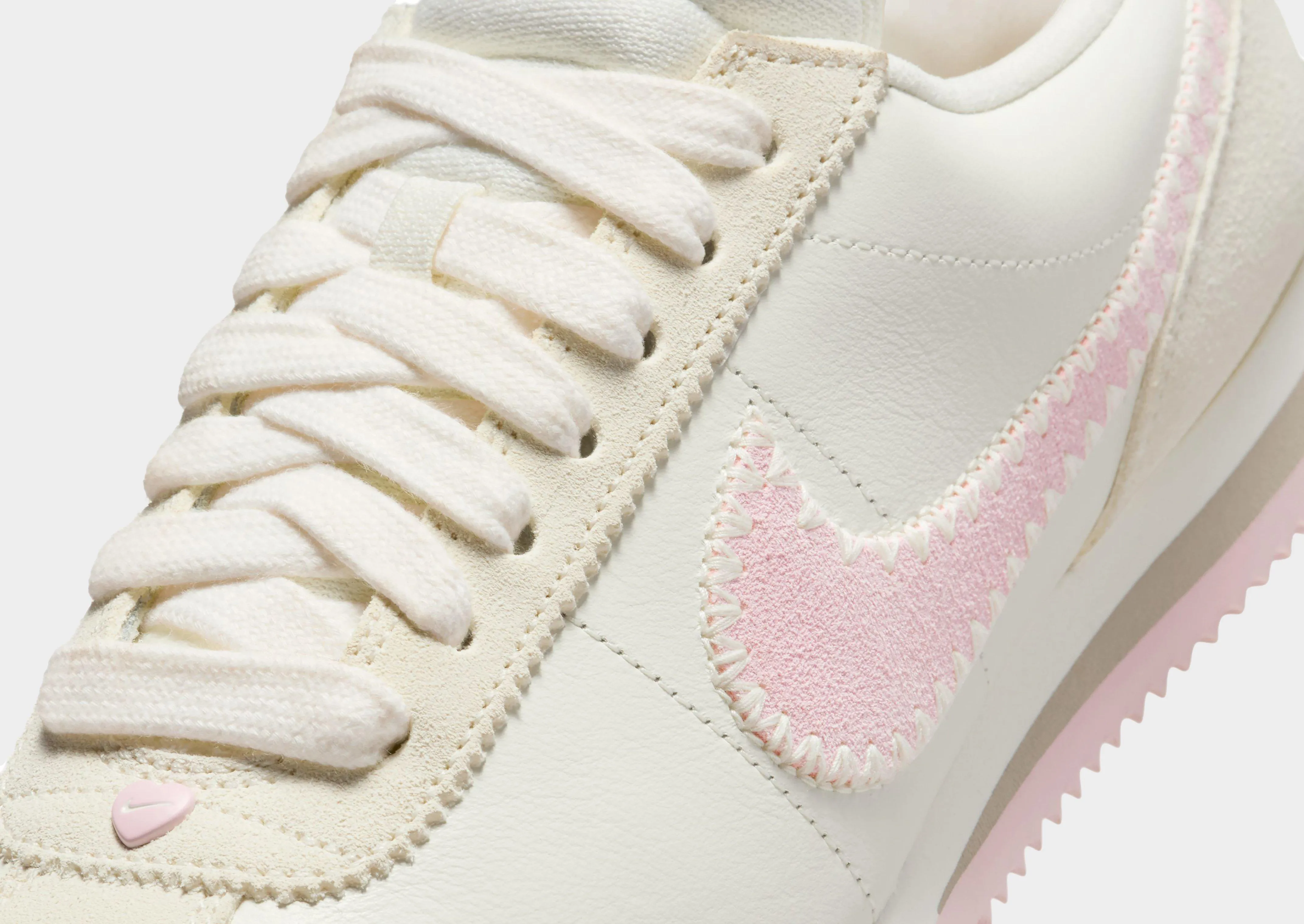 Season-Pro Cortez Women's