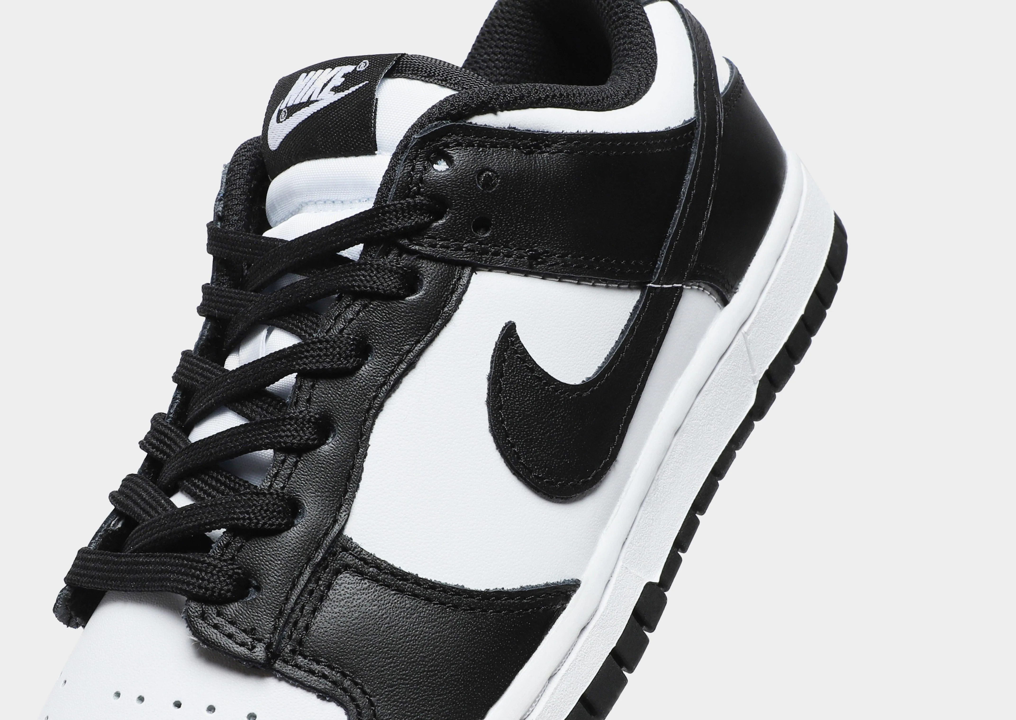 Season-Pro Dunk Low Women's
