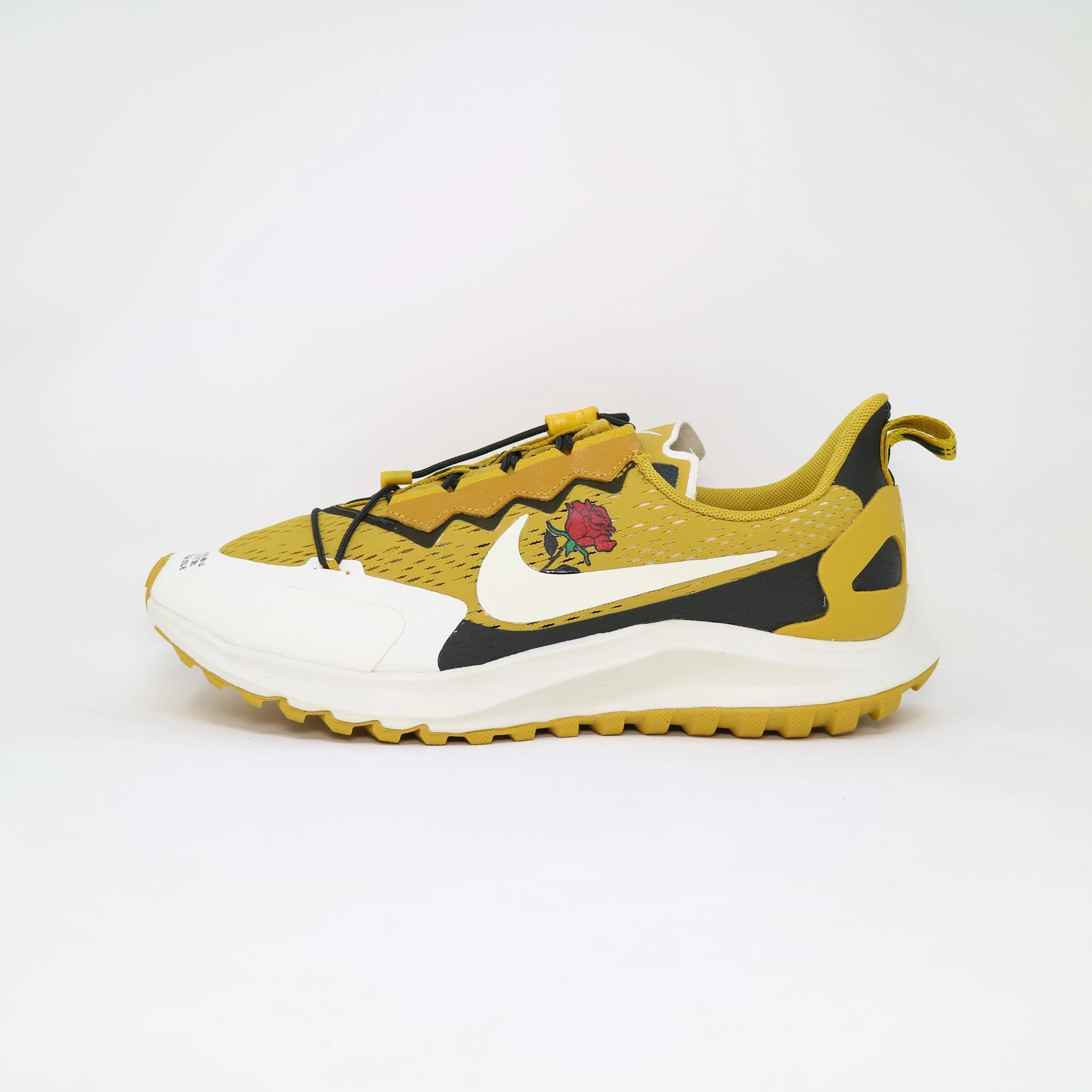 Grace Walk Men's Nike Zoom Pegasus 36 x Gyakuso - Yellow