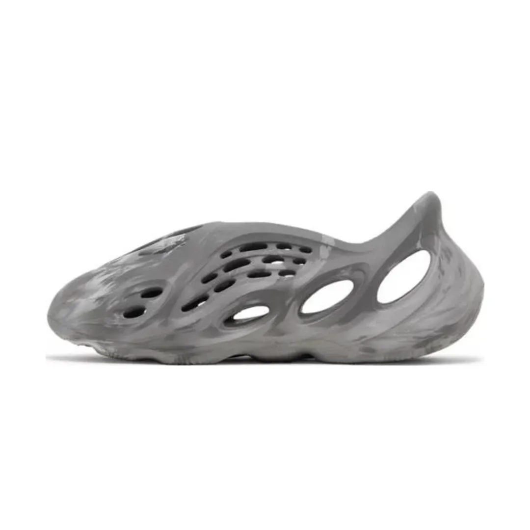 running rituals matte - finish - design shoes Yeezy Foam Runner 'MX Granite'