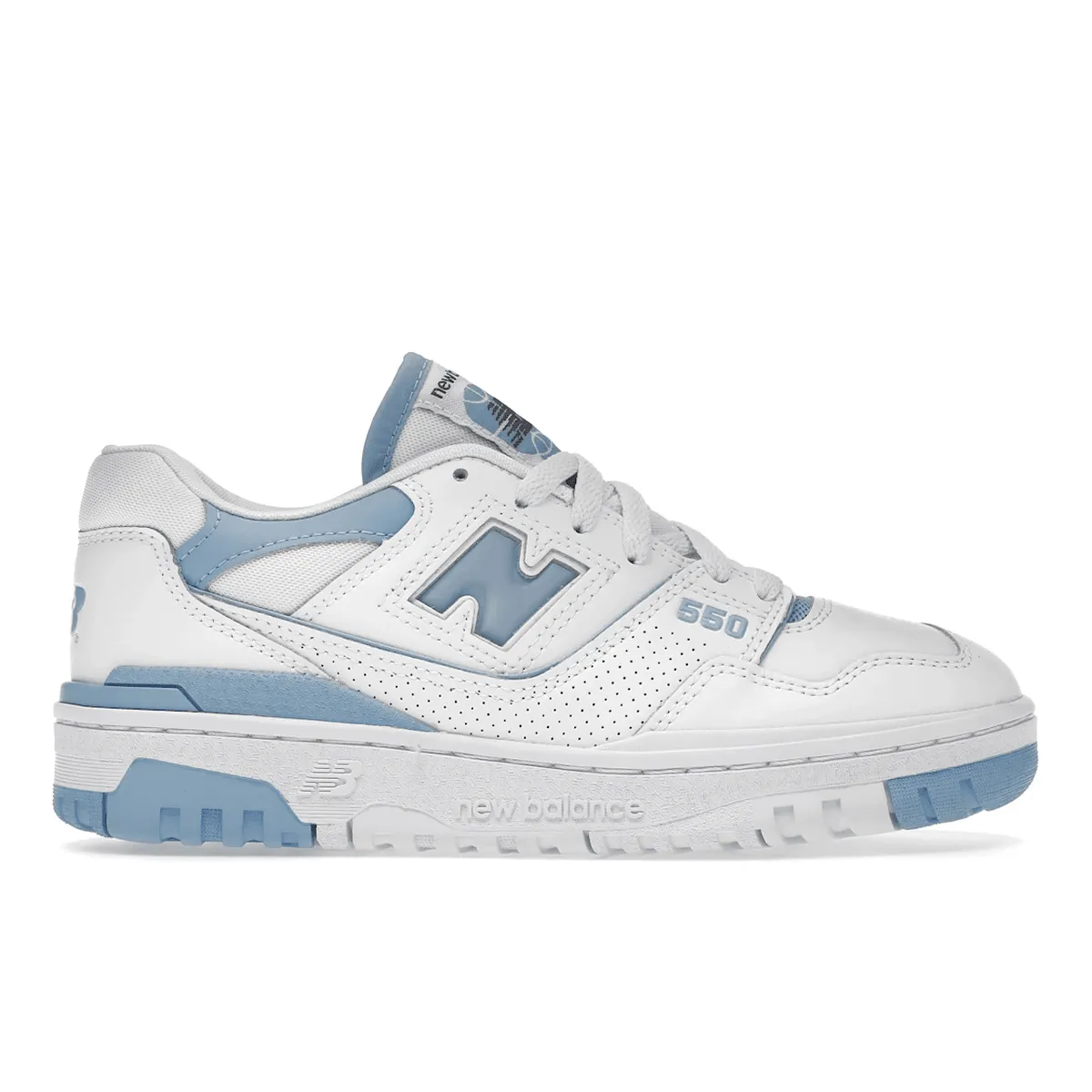 Contemporary Fit Distinctive flair New Balance 550 UNC White Dusk Blue