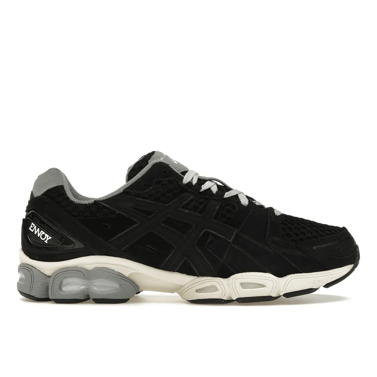 Sharp-Look ASICS Gel-Nimbus 9 ENNOY Black