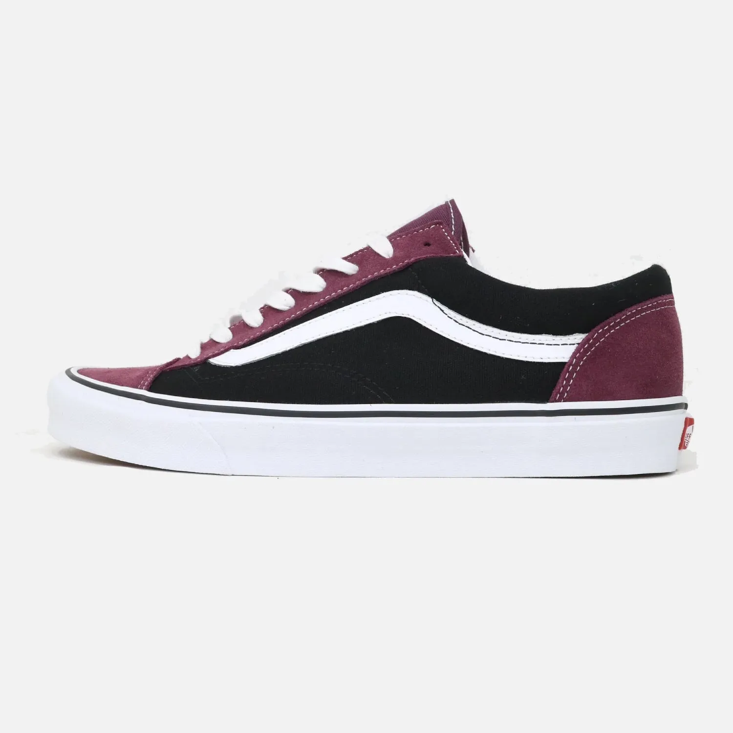 yoga practitioners' shoes Men's Vans Retro Style 36 Maroon Black Trainers