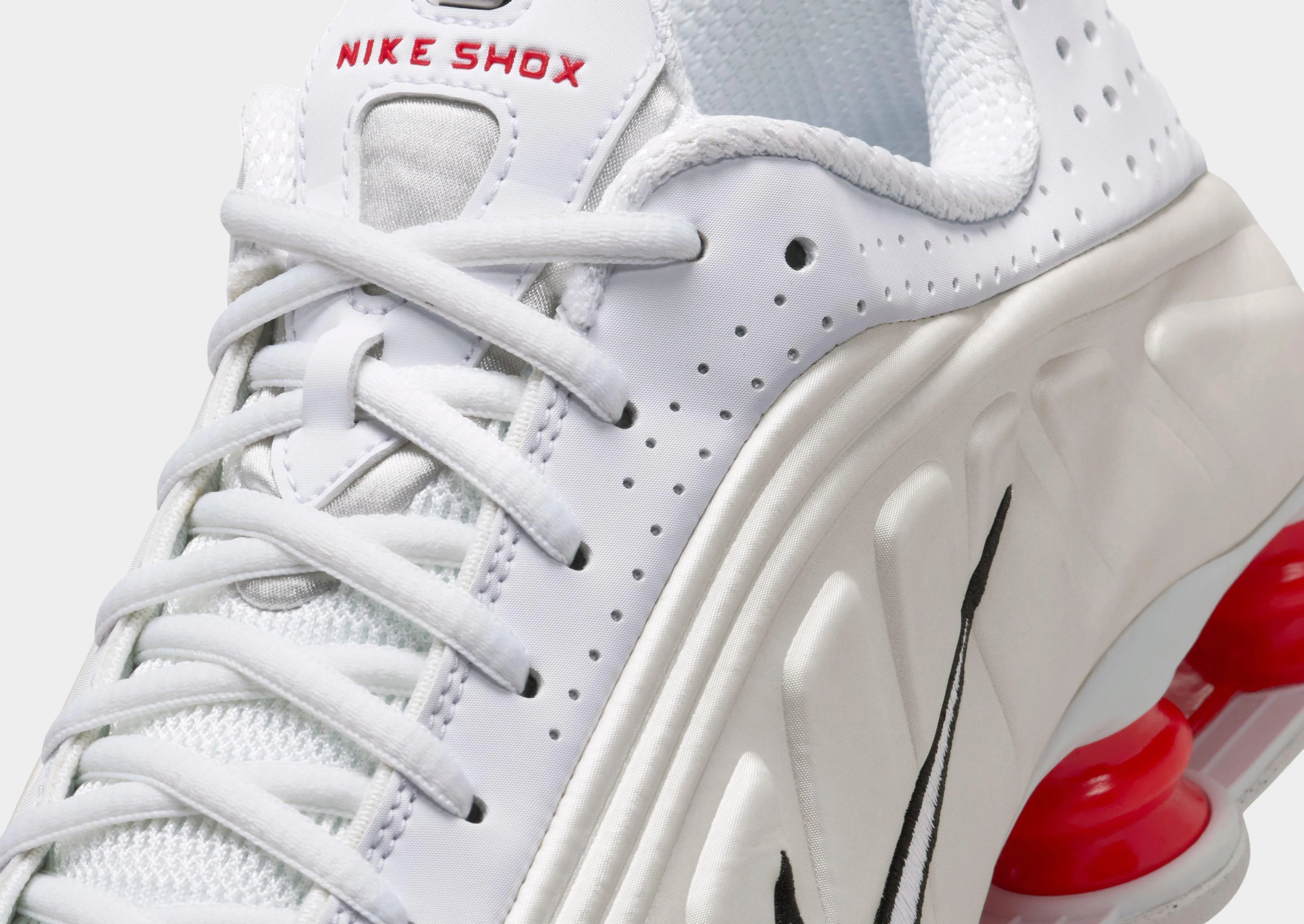 Shox R4 Women's Lace Up