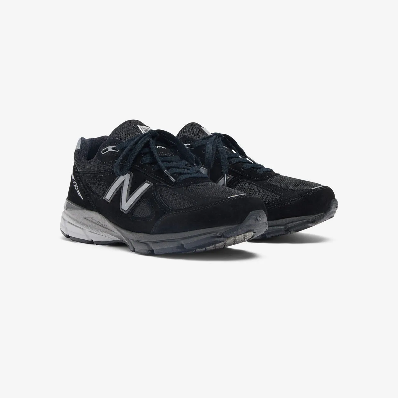 Sleek Design 990v4