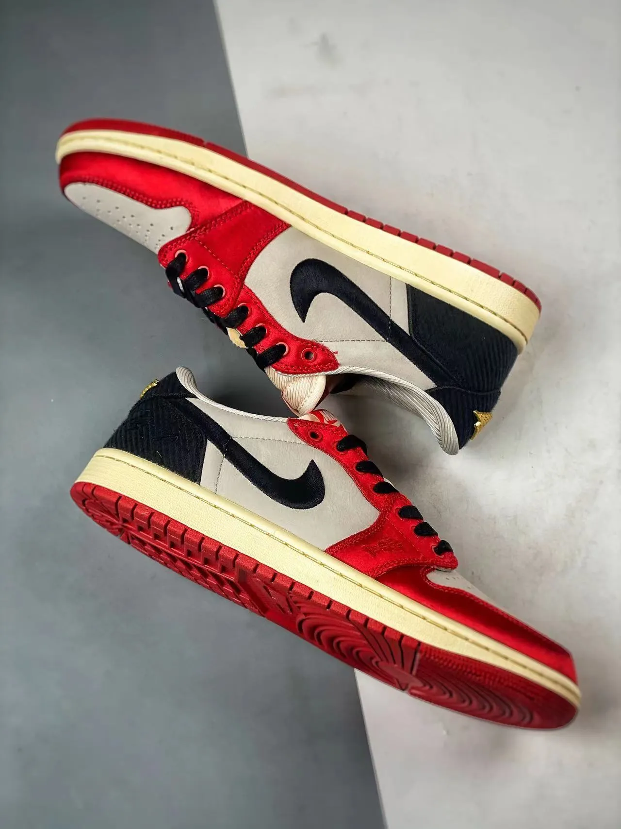Sleek Modern Vibe AJ 1 Low x High Trophy Room - Rookie Card