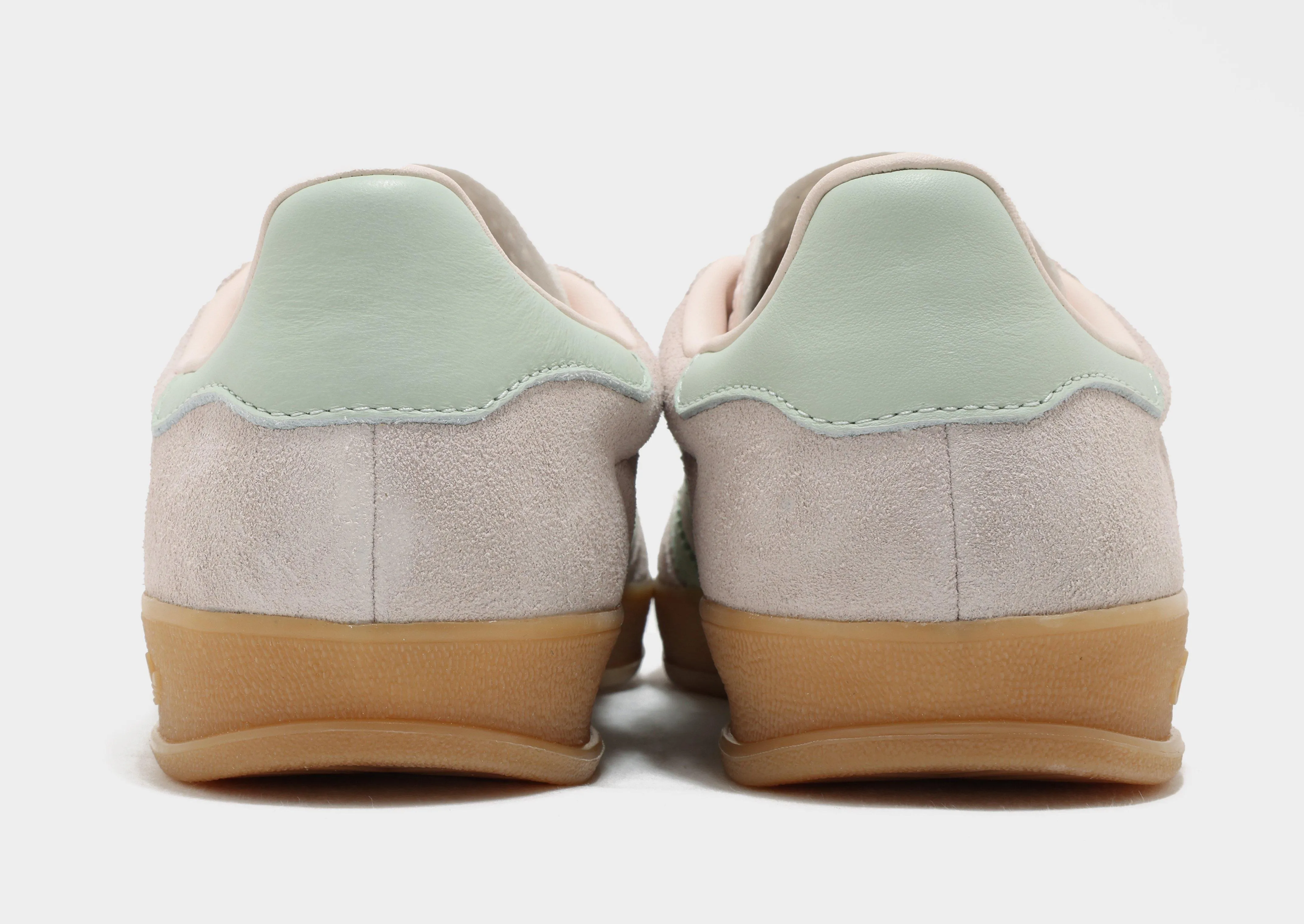 Slip-Cover Gazelle Indoor Women's