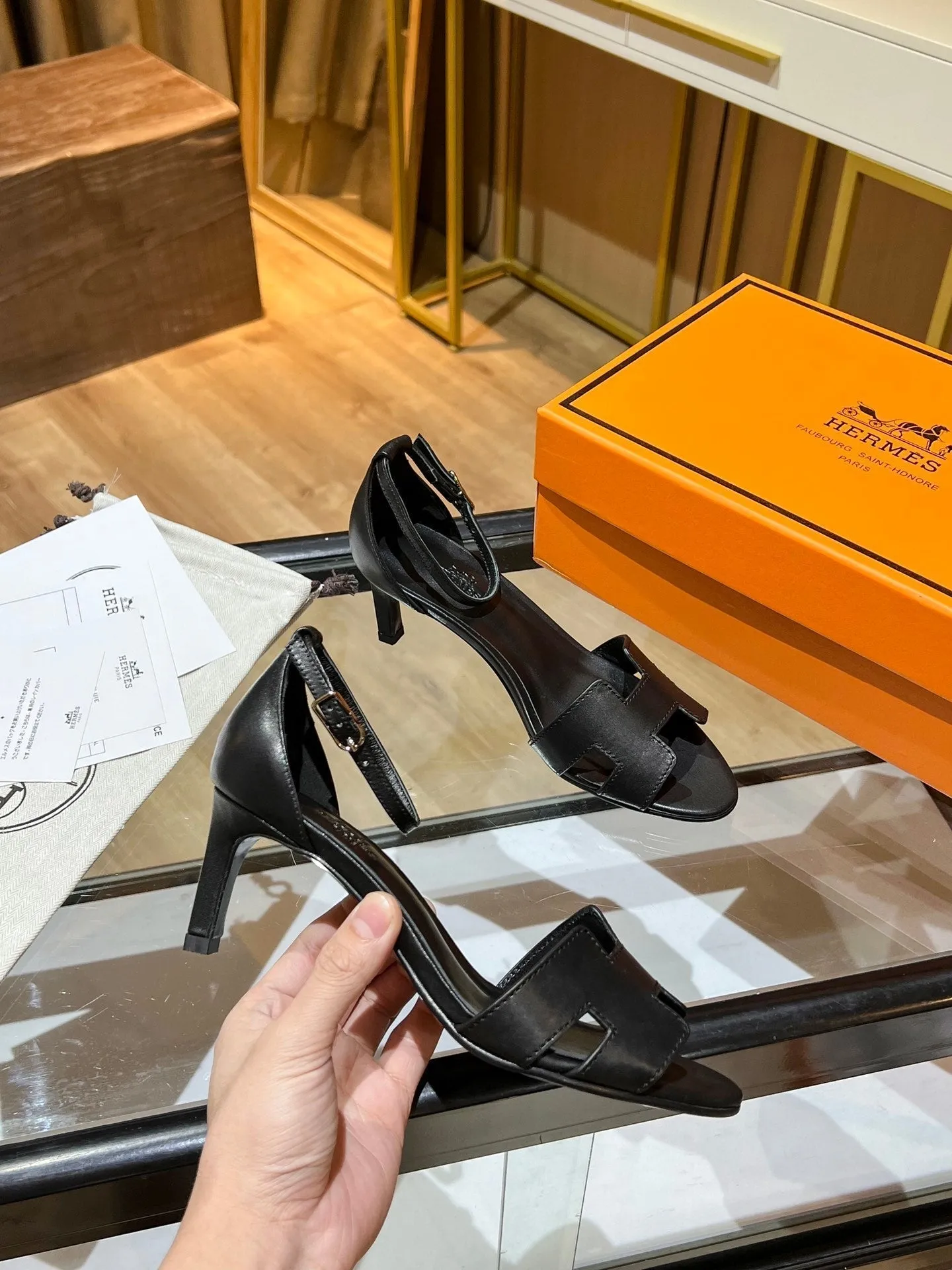 Slip On New Hermes HIGH HEELS 039