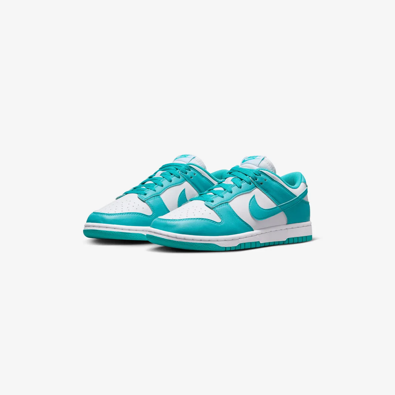 slip-resistant Wmns Dunk Low