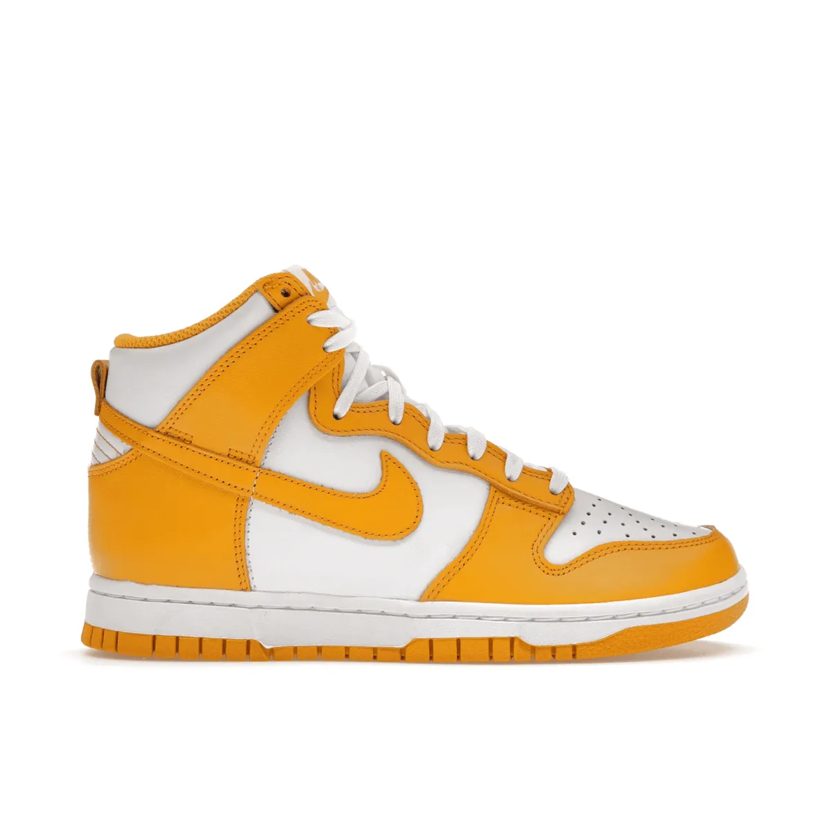 Nike Dunk High Dark Sulfur Quick Walk