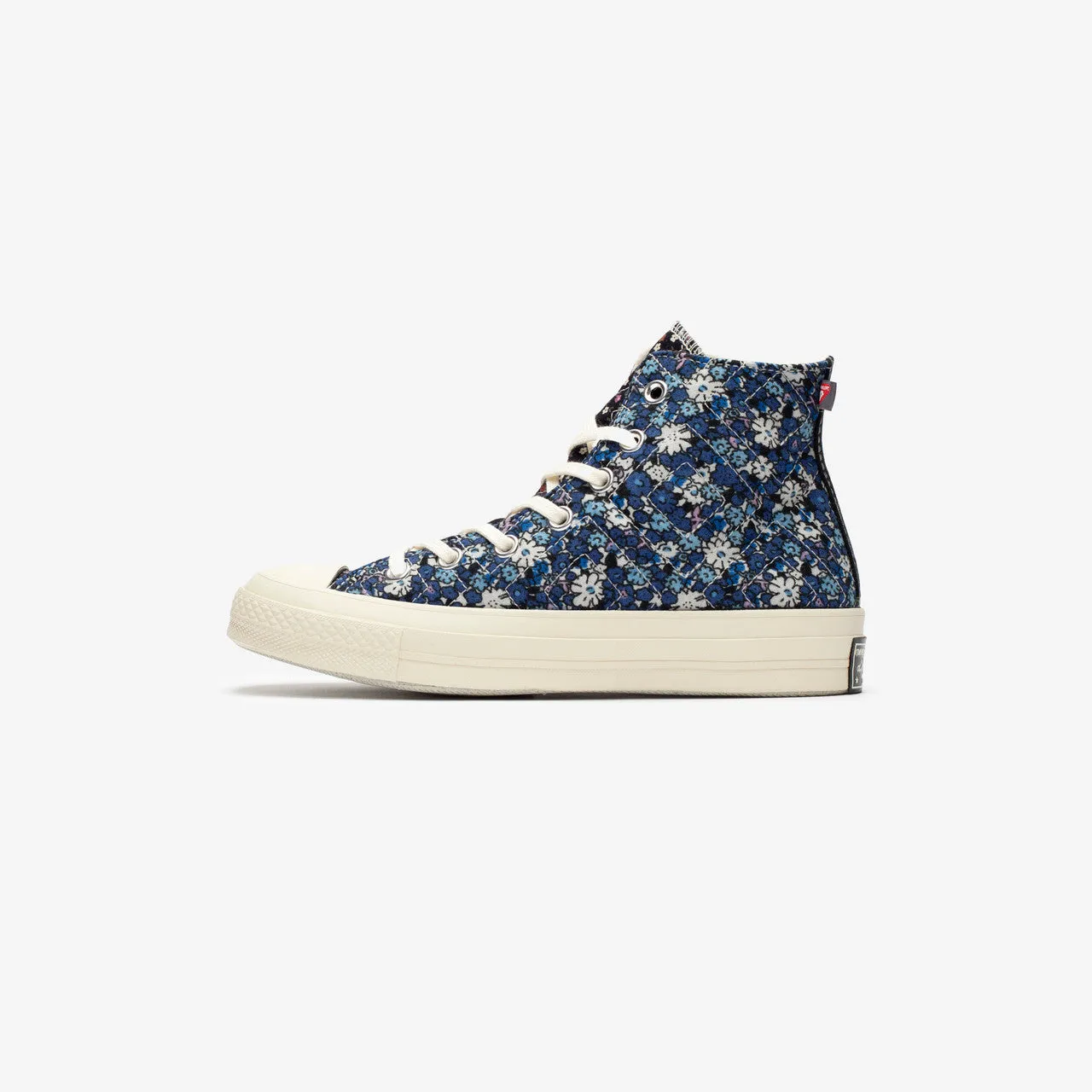 Smooth Chuck 70 Hi