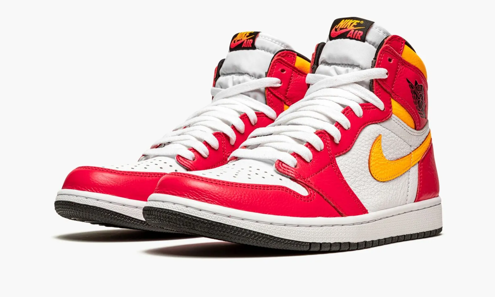 Snug fit Nike Air Jordan 1 High Light Fusion Red