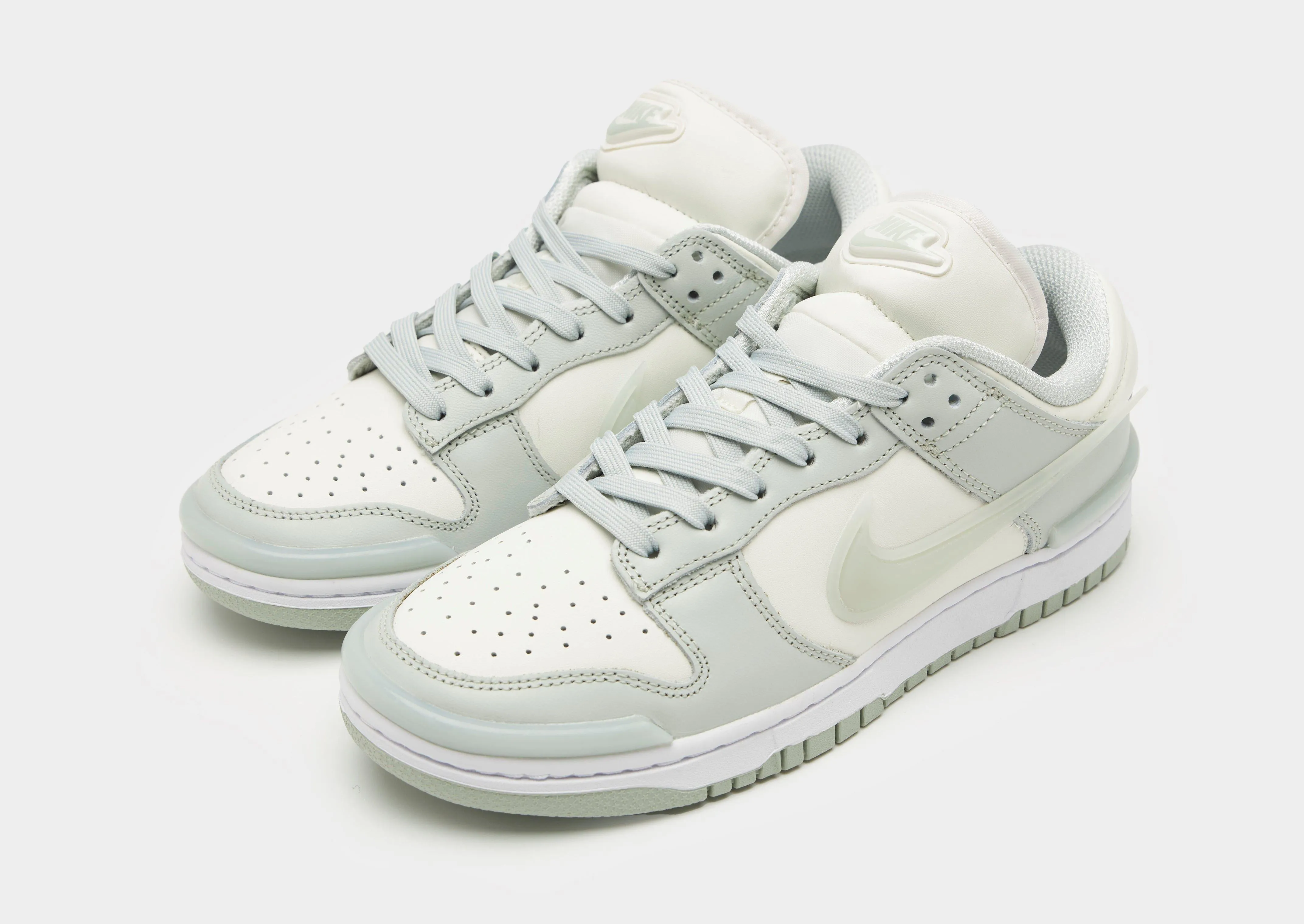 Soft Cushioning Dunk Low Twist Women's
