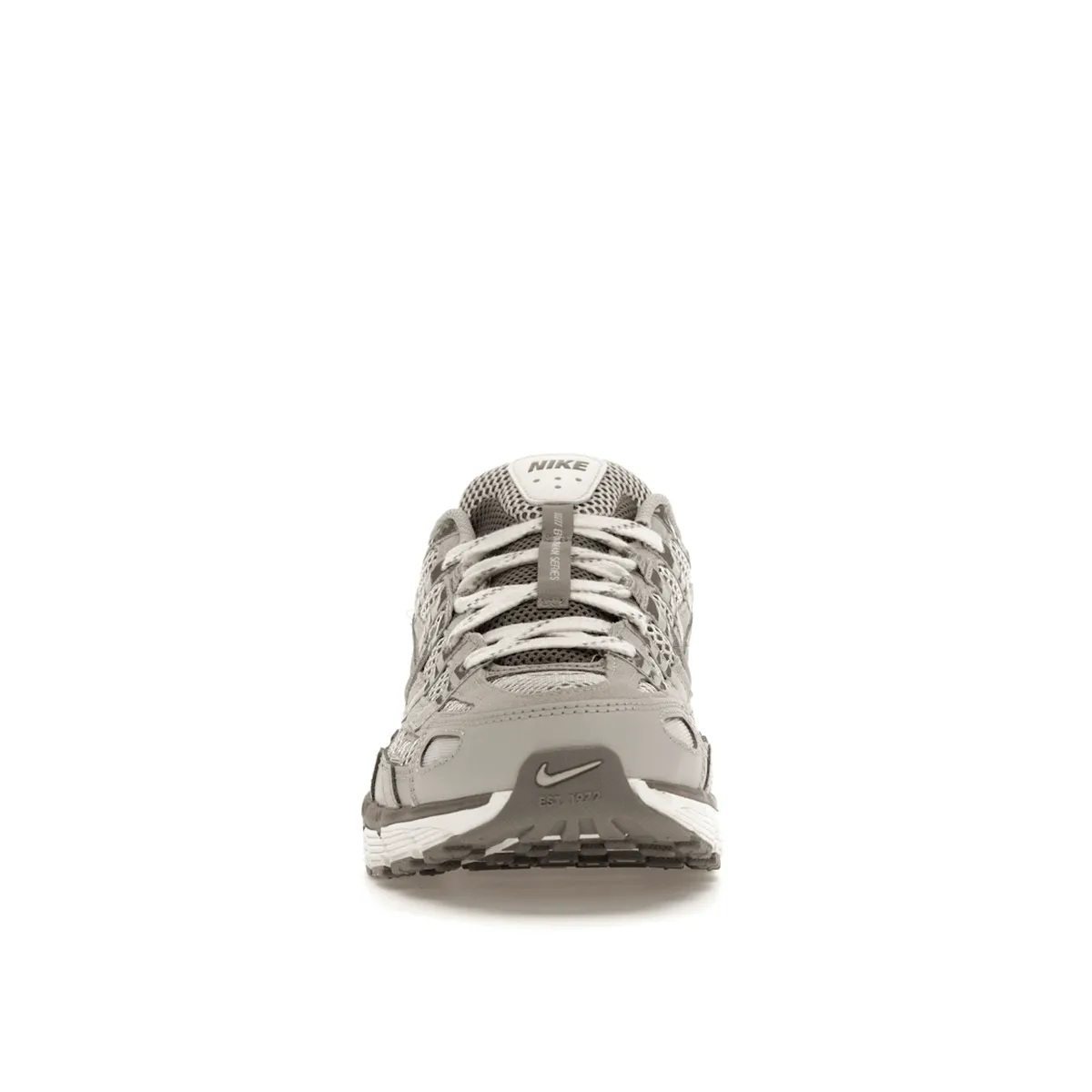 Soft Fit Layer Nike P-6000 Light Iron Ore