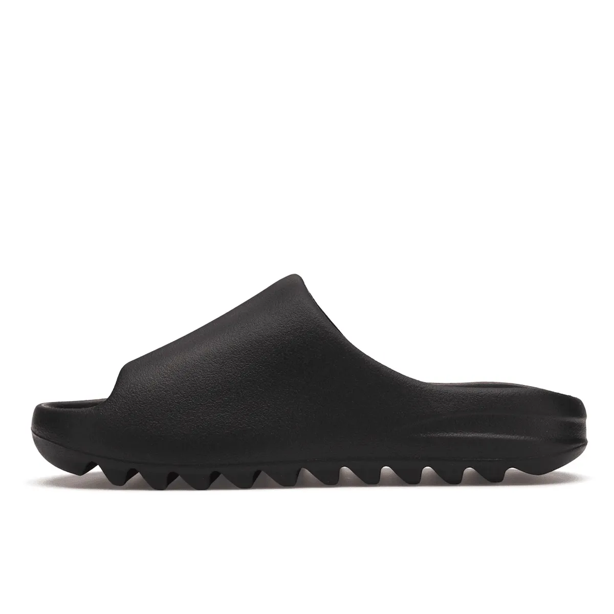 Soft Interior Lining Design Concept Yeezy Slide Onyx