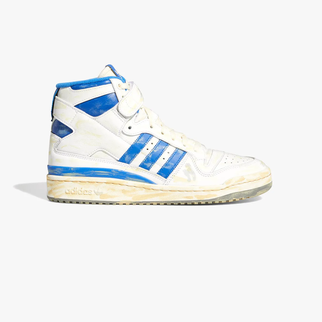 Forum 84 HI AEC Adaptive Motion Plush flexibility