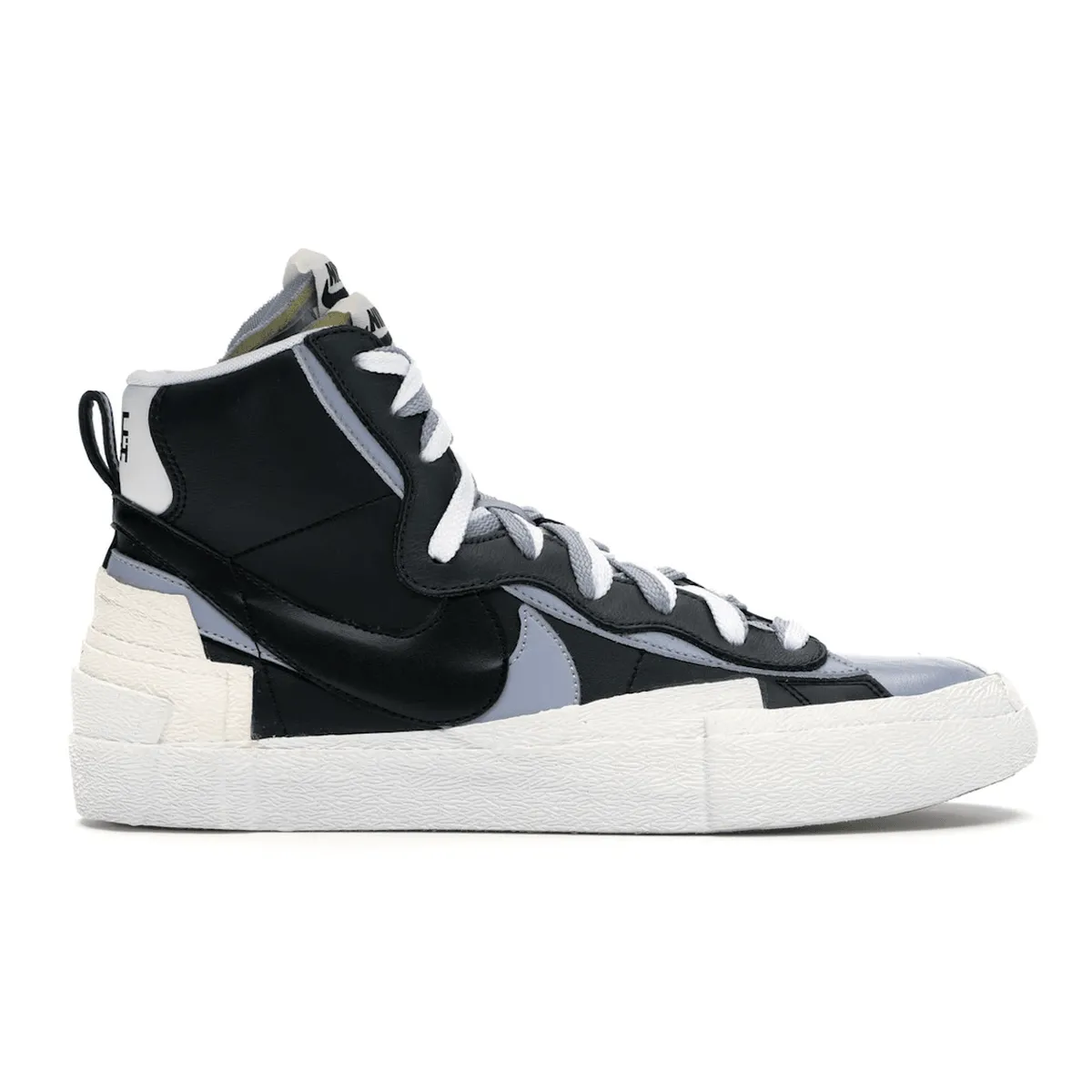 Soft Motion Step Glide Nike Blazer Mid sacai Black Grey