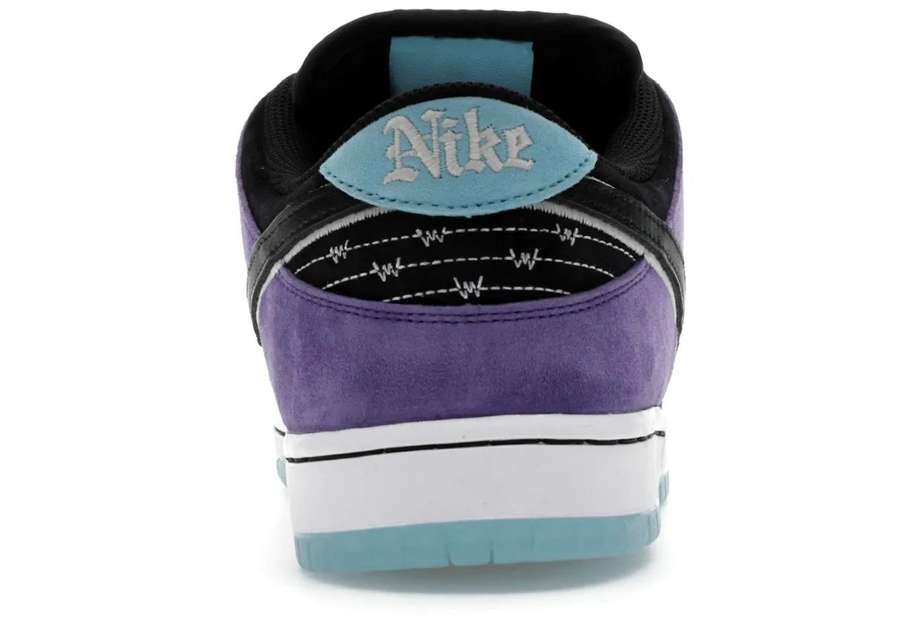Soft Motion Step Glide Nike SB Dunk Low Hayley Wilson