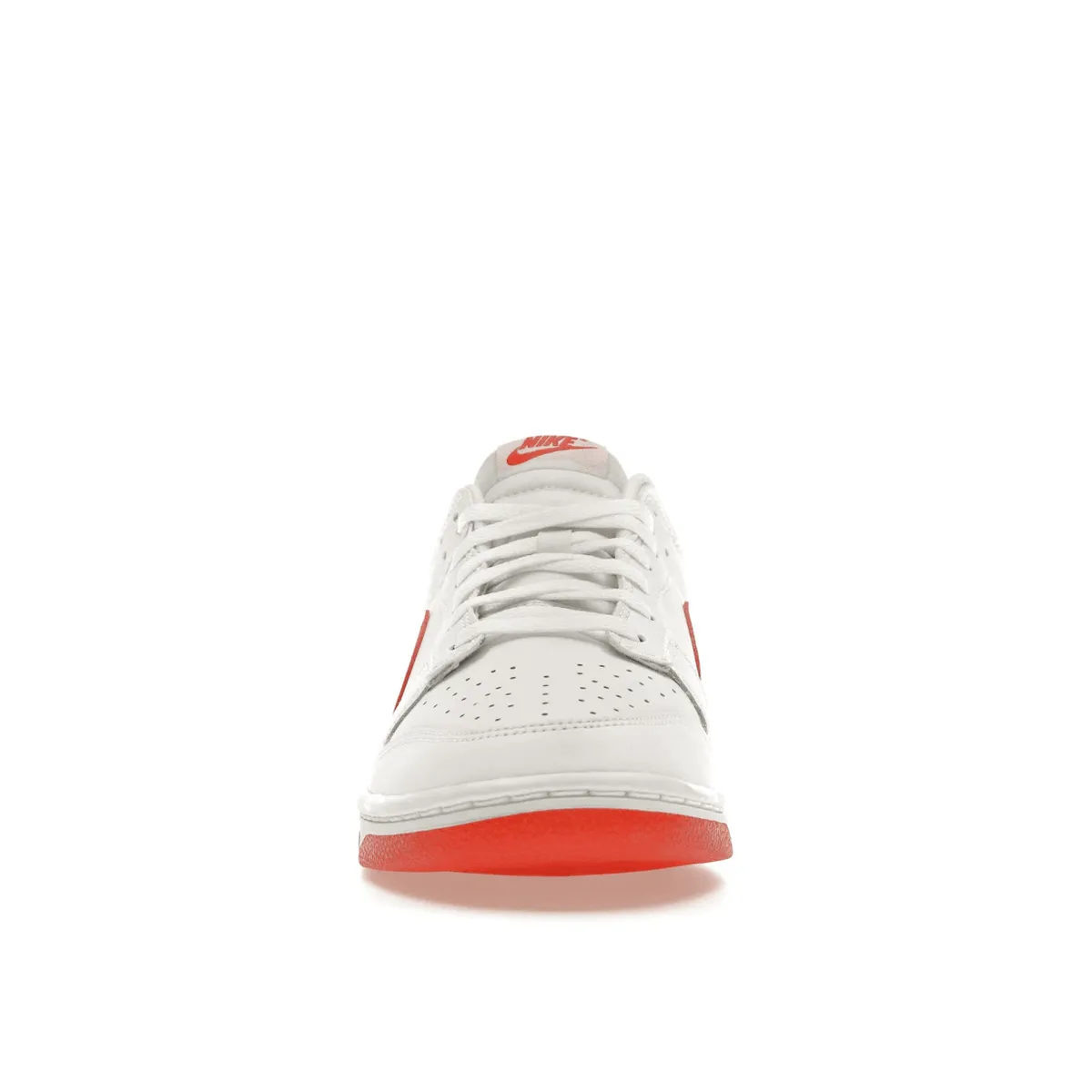 Soft Motion-Step Nike Dunk Low Retro White Picante Red
