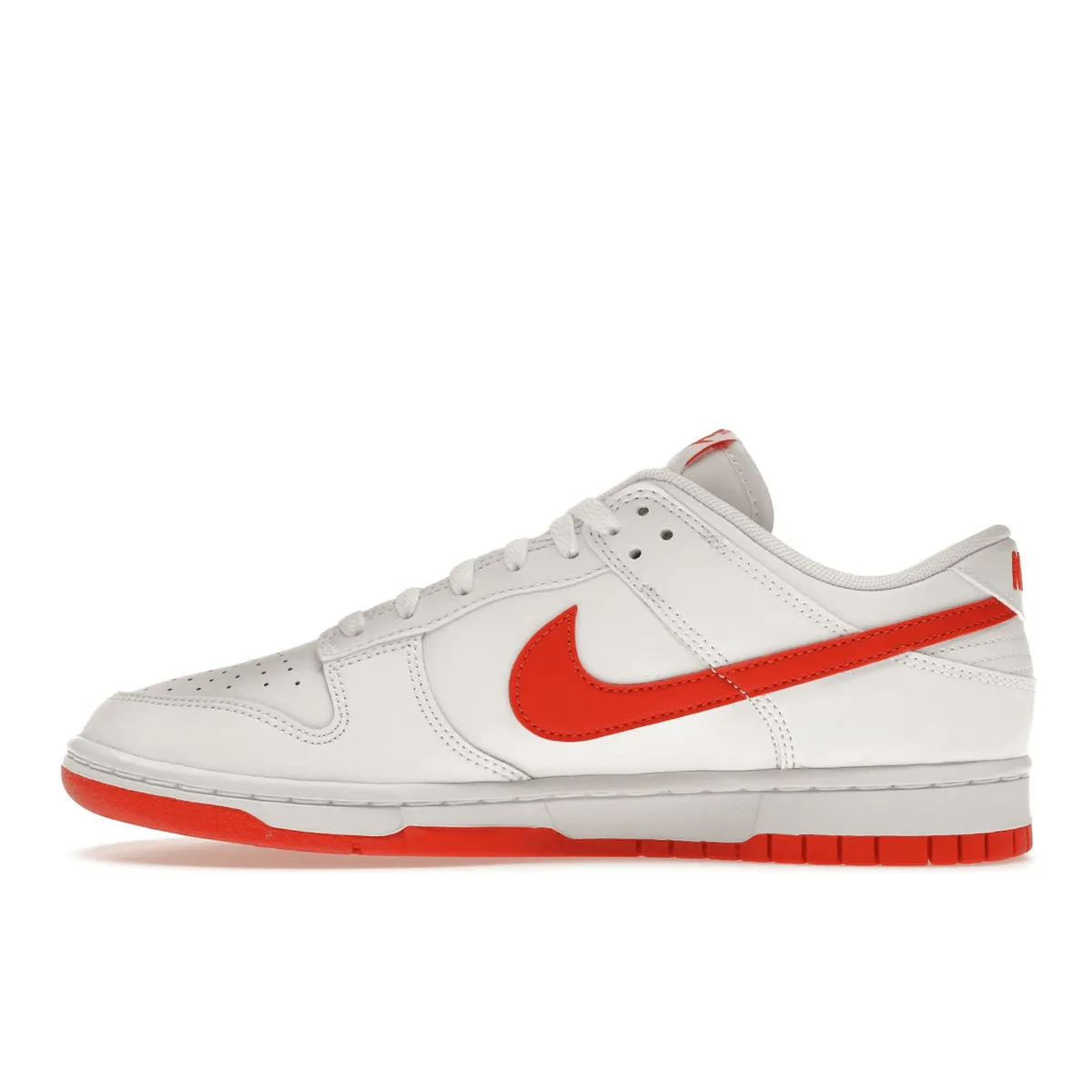 Soft Motion-Step Nike Dunk Low Retro White Picante Red