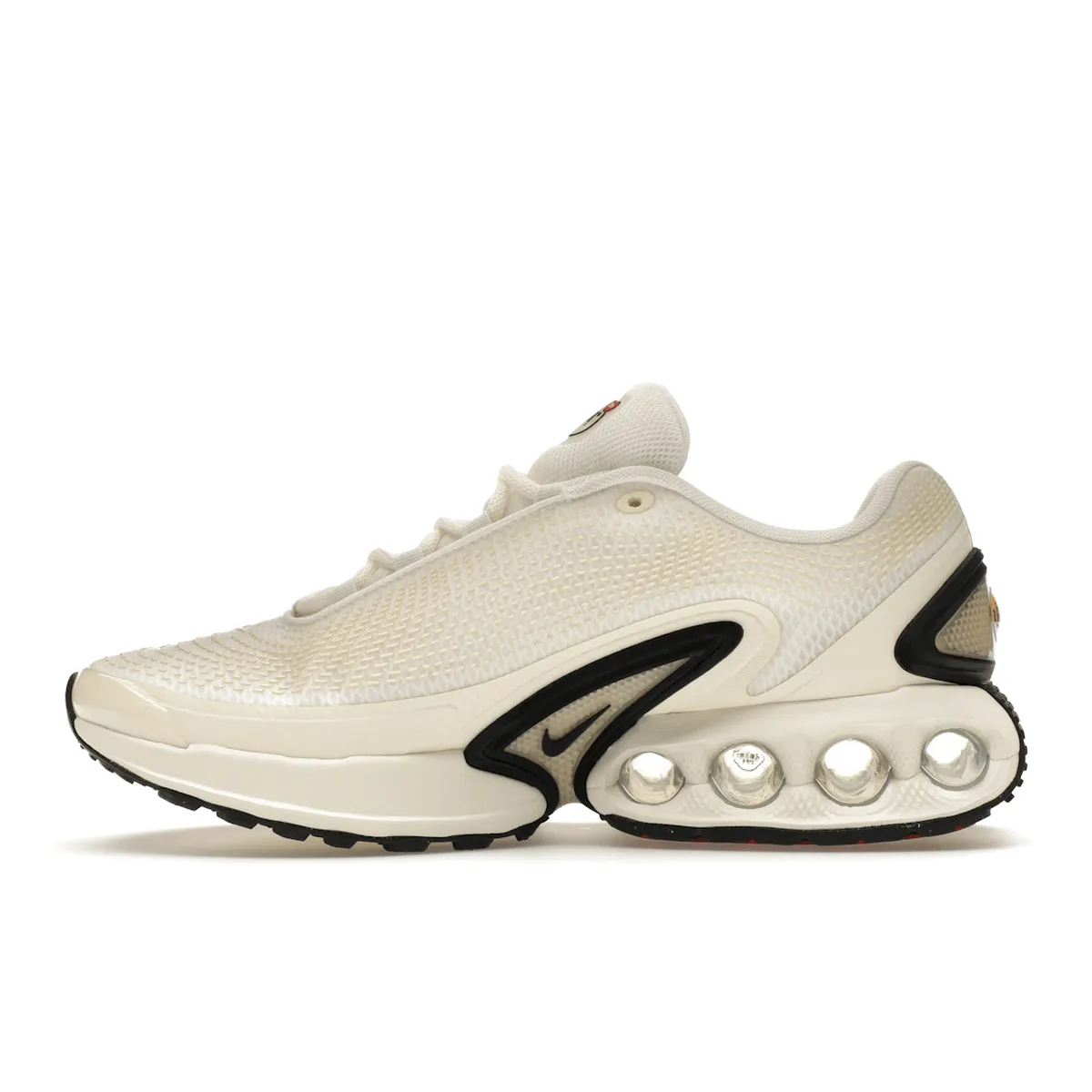 Soft texture feel Nike Air Max Dn Sail Coconut Milk