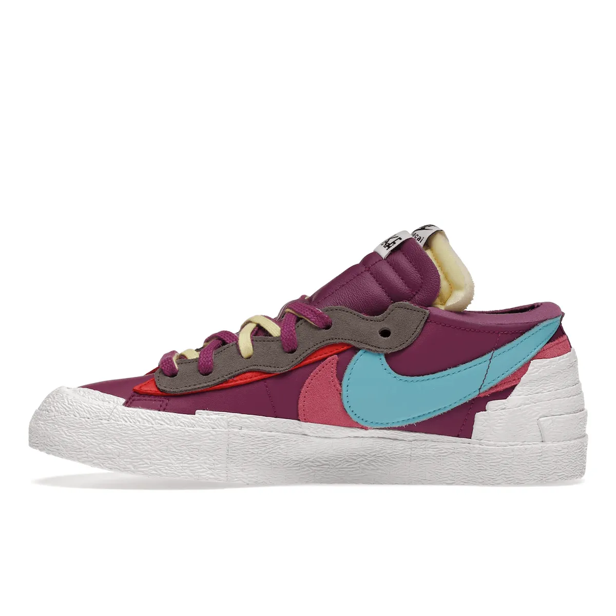 Soft Urban Step Blazer Low x Sacai x KAWS Purple Dusk