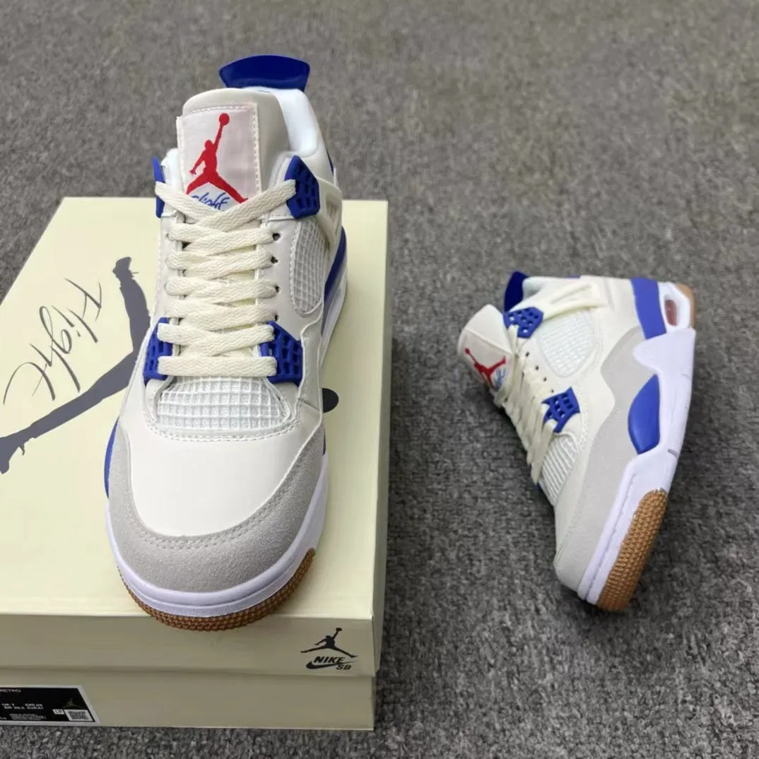 Sophisticated traction AJ4 Retro SP Sapphire Blue