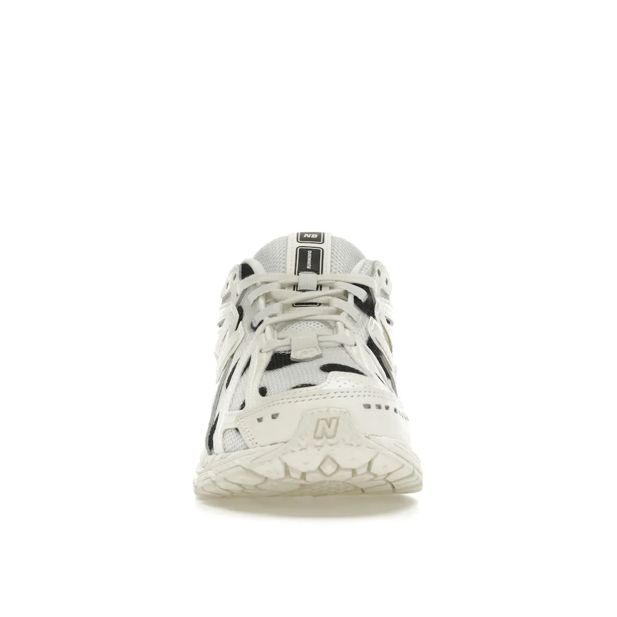Speed - Motivated Feature Set New Balance 1906R Polka Dot Sea Salt