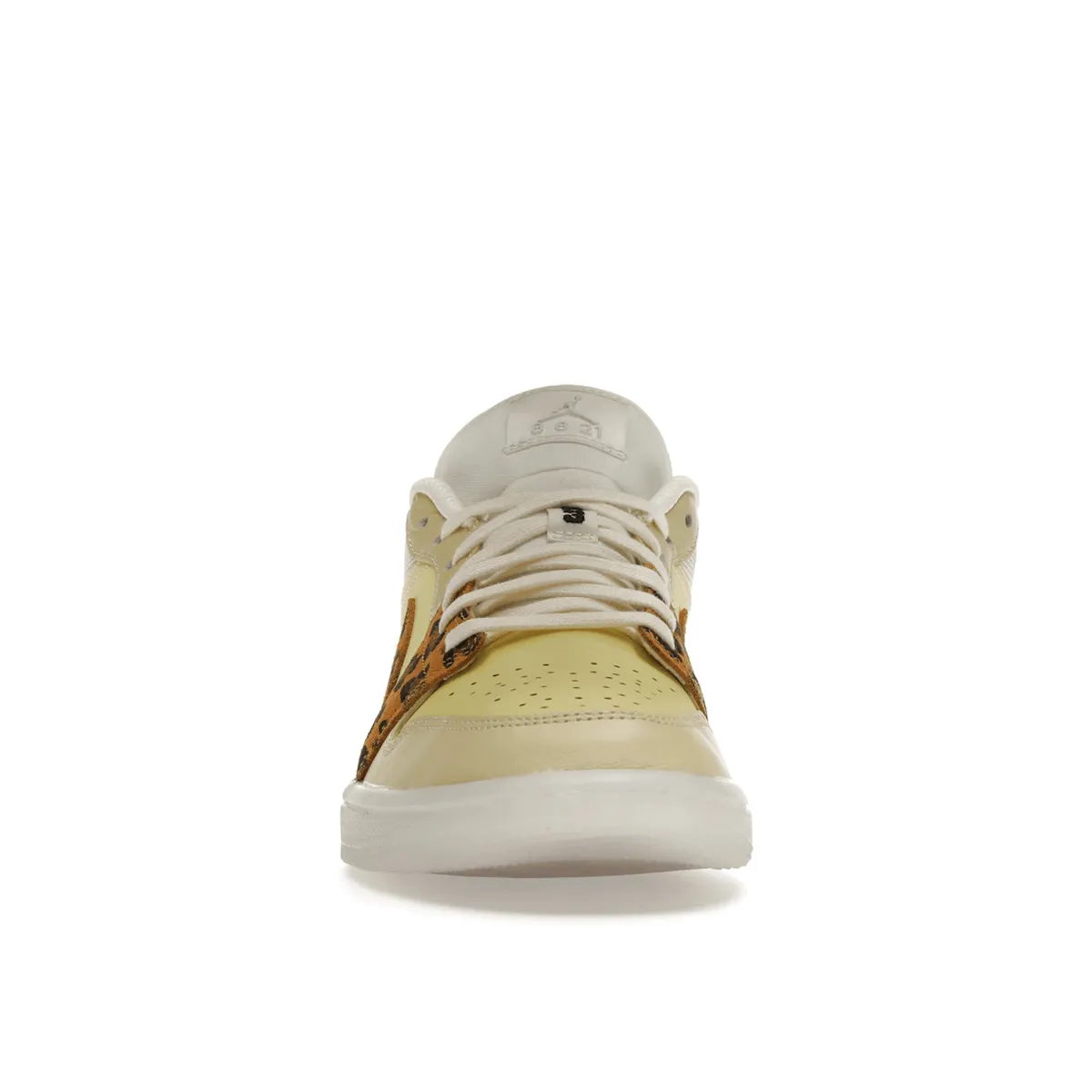 Stable Landing Air Jordan 1 Low SNKRS DAY