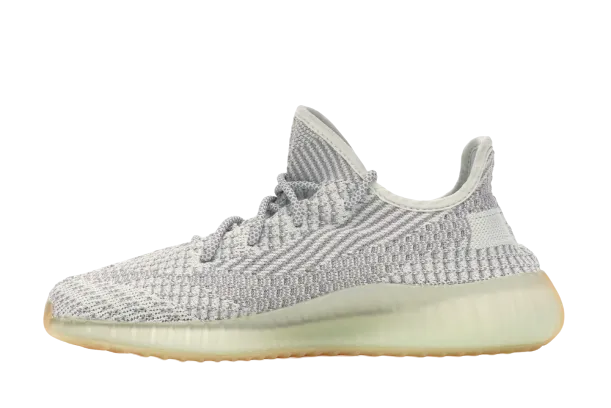 Stable Midfoot Design YZY Boost 350 V2 Yeshaya (Non-Reflective)