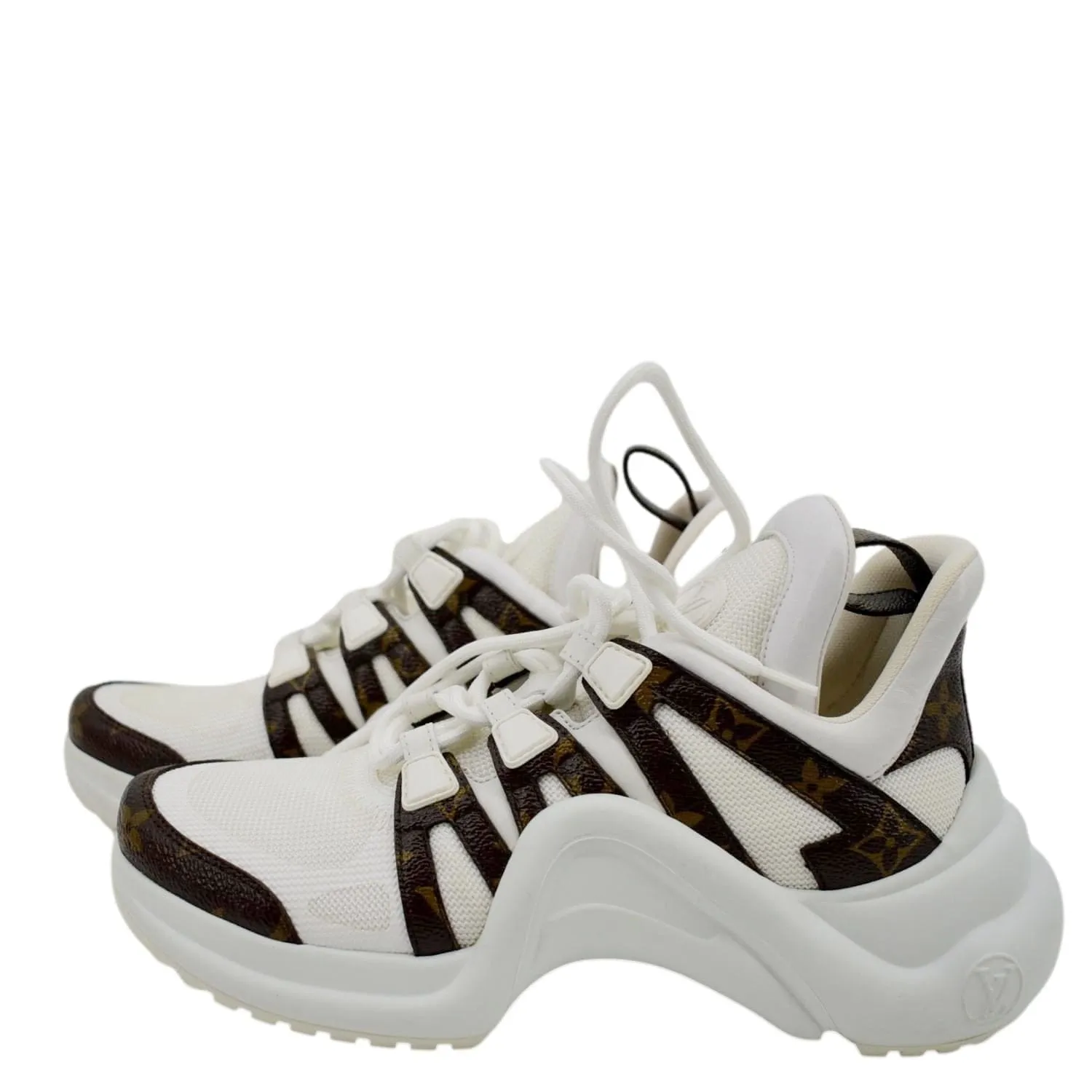 Step In Comfort LOUIS VUITTON Archlight Monogram Canvas Sneakers White Size 39