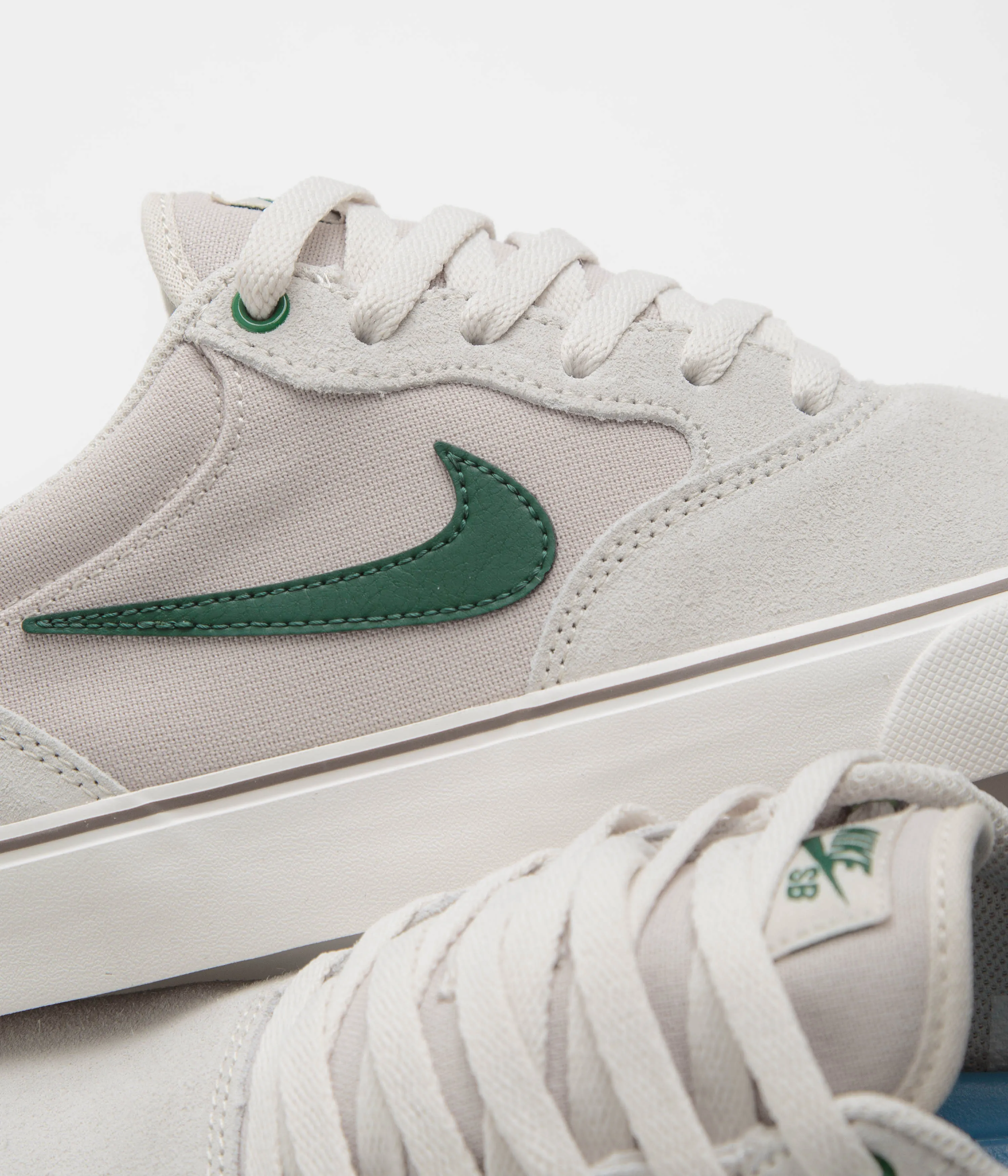 Nike SB Chron 2 Shoes in Light Orewood Brown and Fir and Phantom - Mink Brown