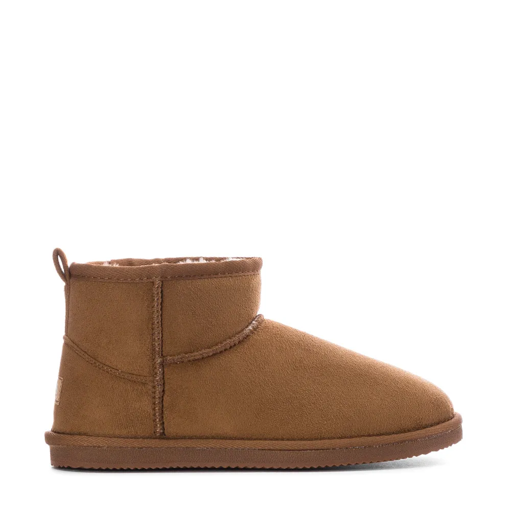 Clear Step Timeless Fit Stormy Low Boot - Womens