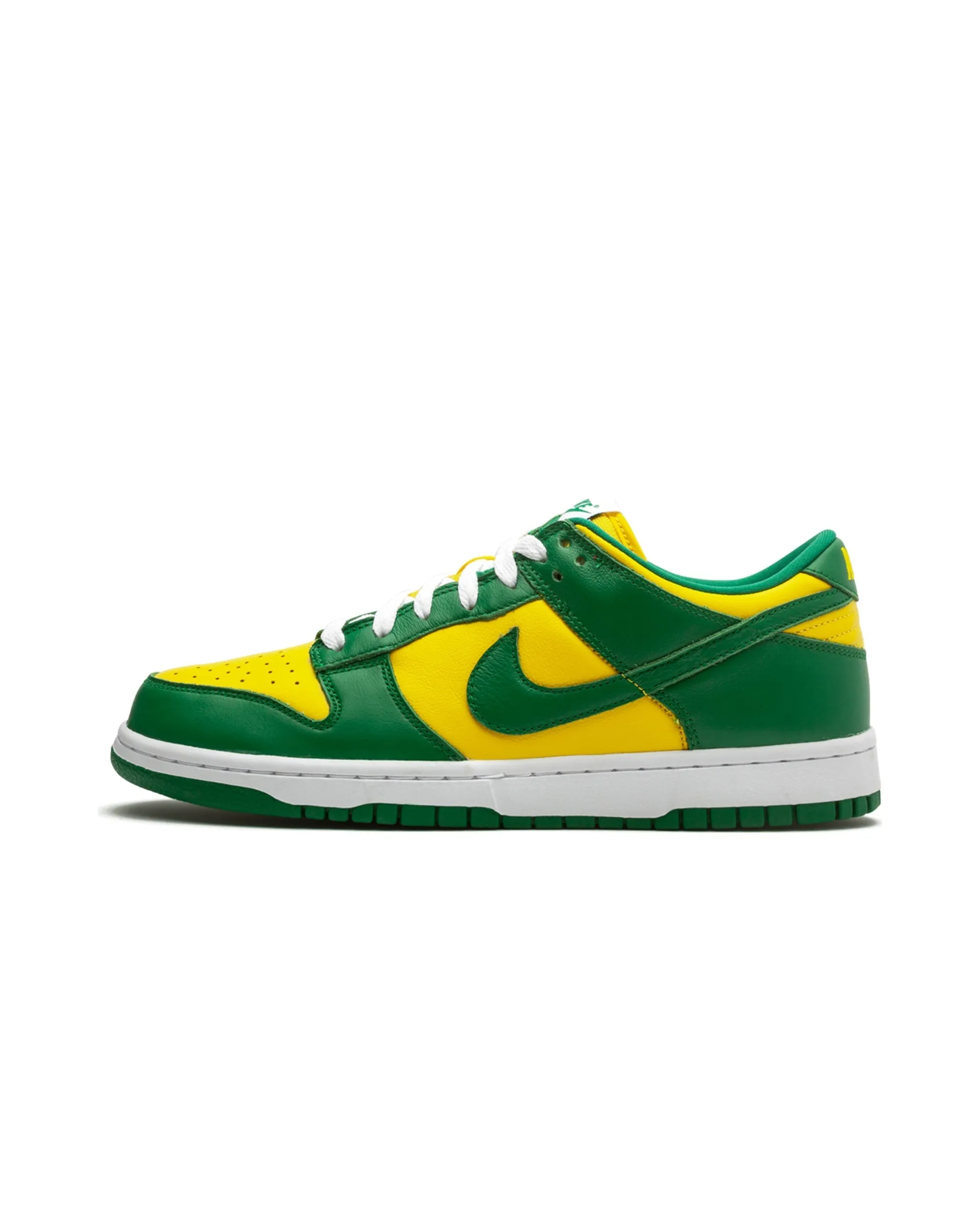 Street Fashioned Nike Dunk Low Brazil (2020/2024)