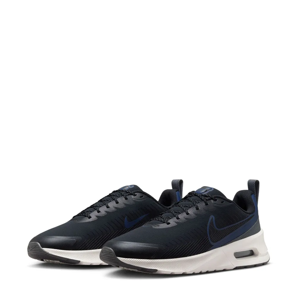 Stretchable Air Max NuAxis WTR - Mens
