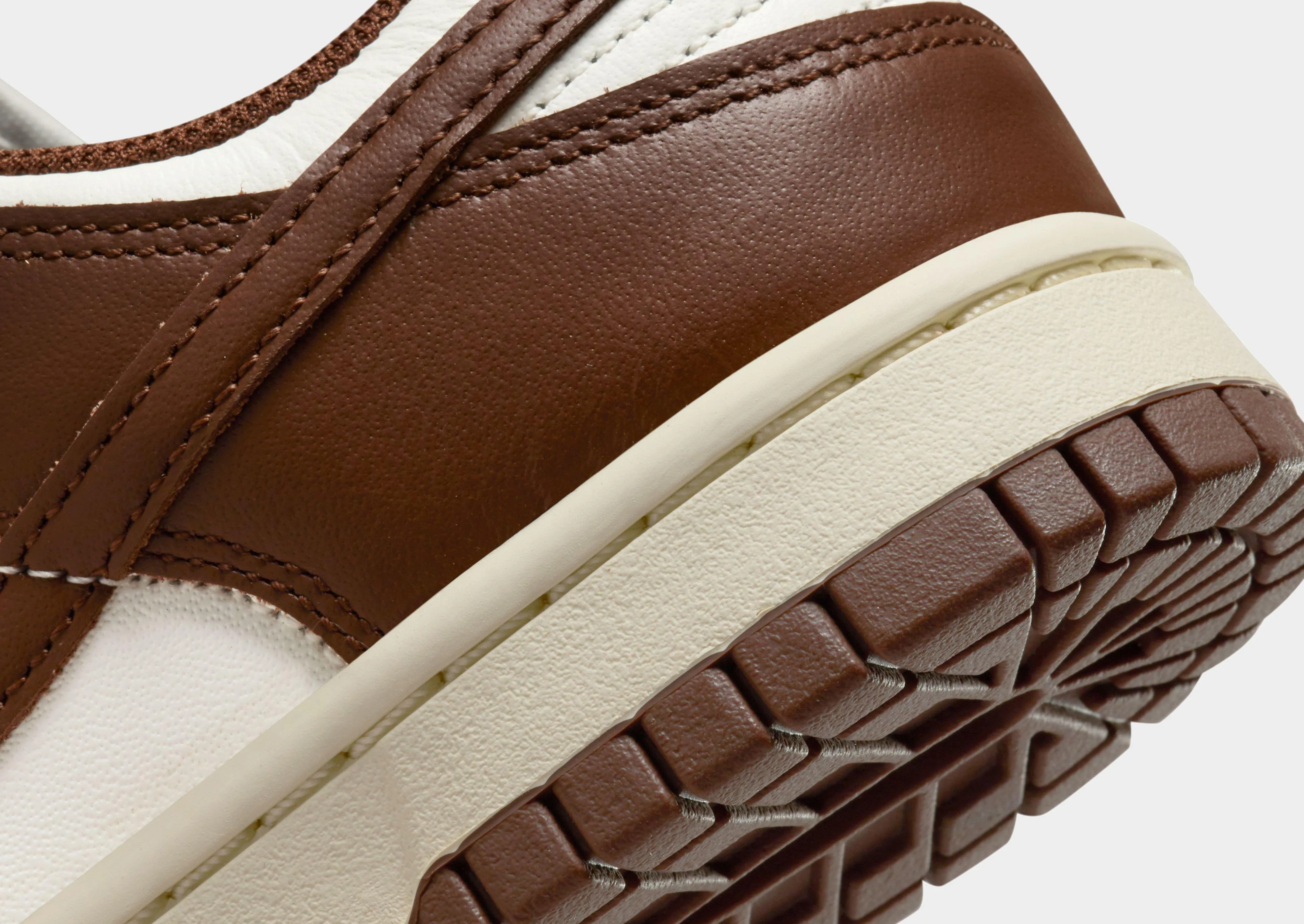 Stride-Control Dunk Low Women's