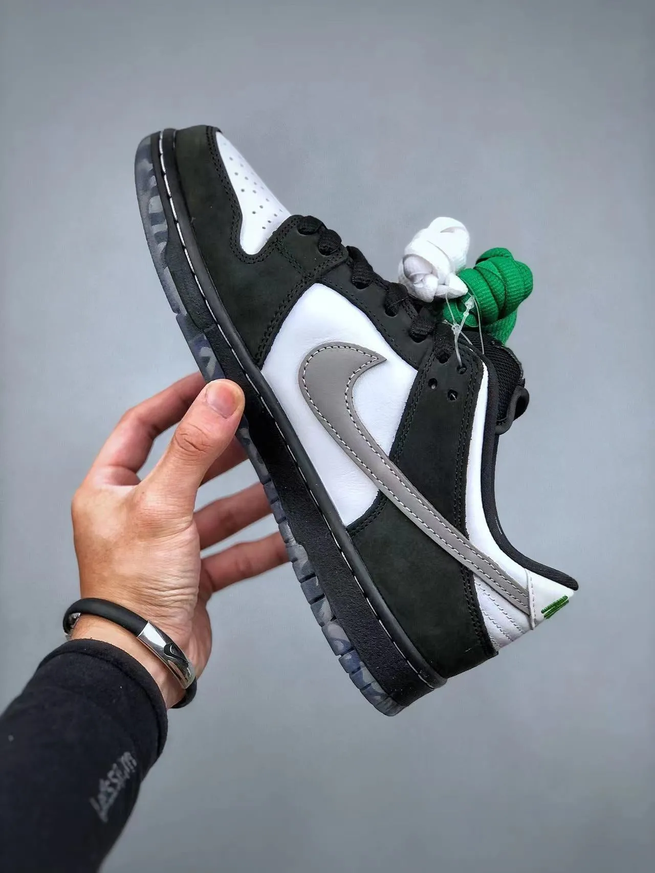 Structured Design Jeff Staple x Dunk Low Pro SB 'Panda Pigeon'