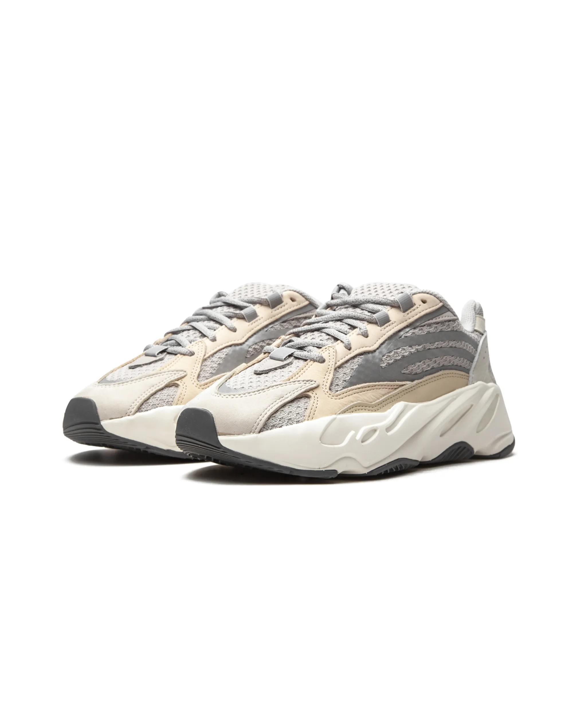 Stylish Look Design adidas Yeezy Boost 700 V2 Cream