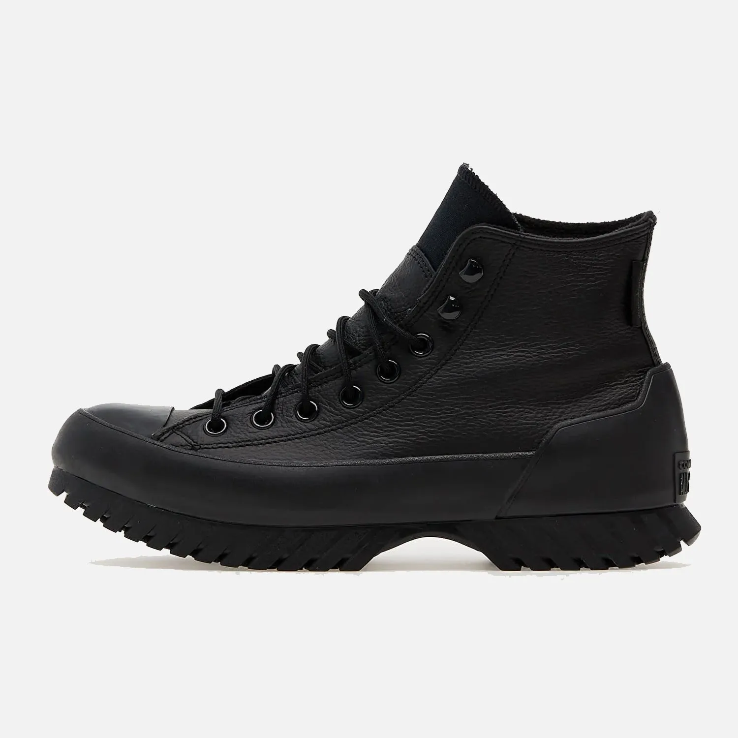 Women's Converse Chuck Taylor Lugged Winter Boot Triple Black Leather running in a funicular area shoes jogging accessory