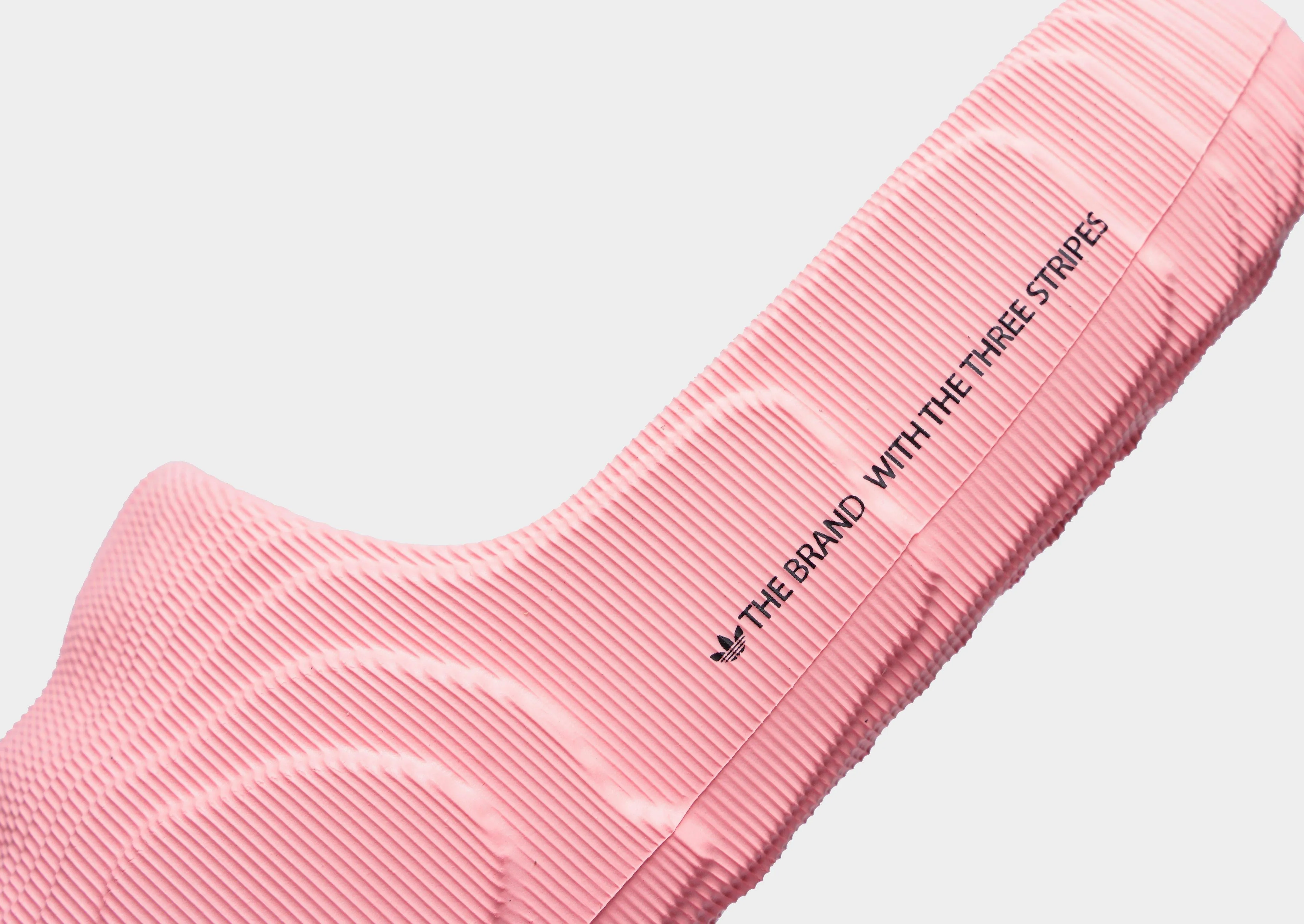 Textured Adilette 22 Slides Women's