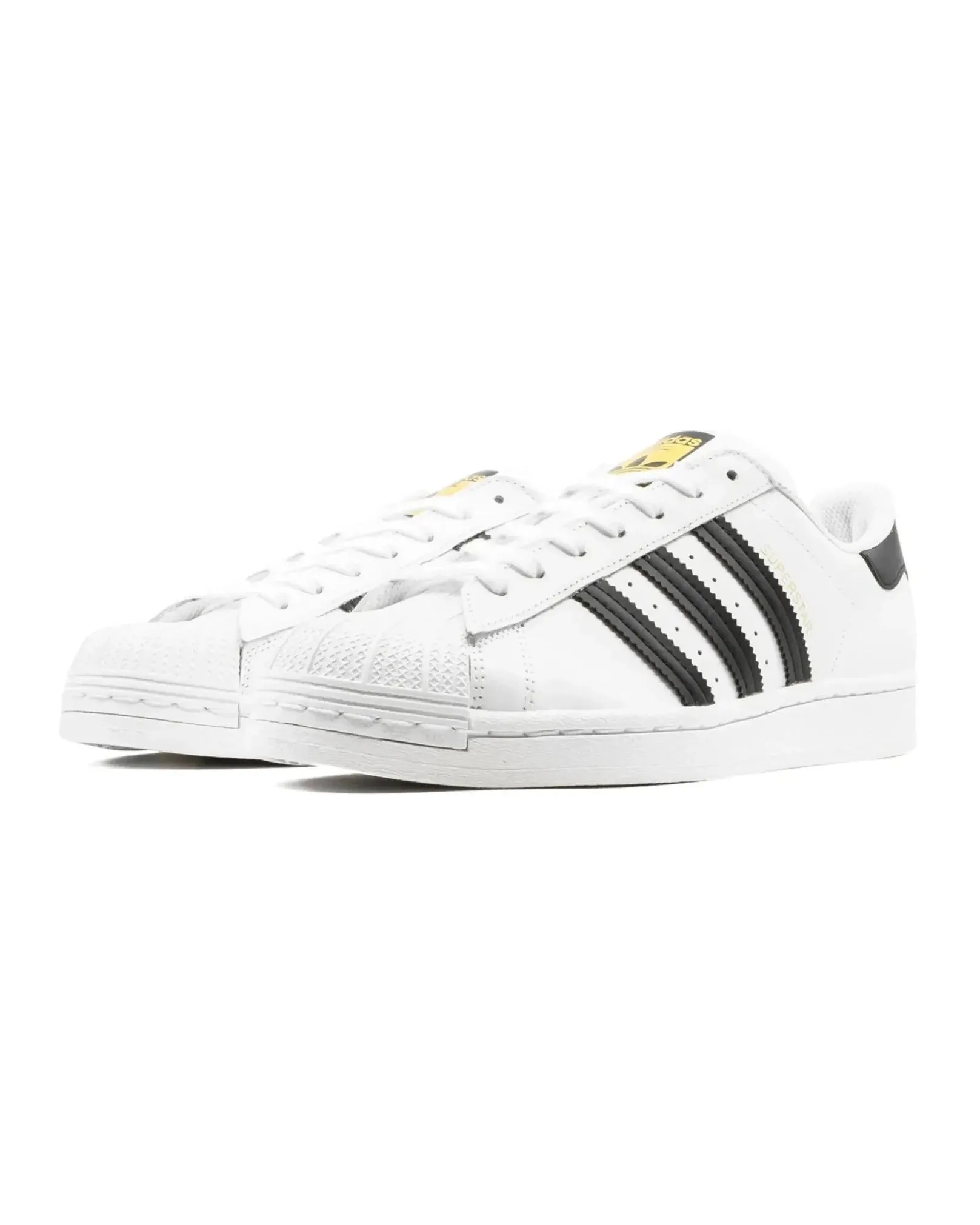 Toe Jump Adidas Superstar White Black